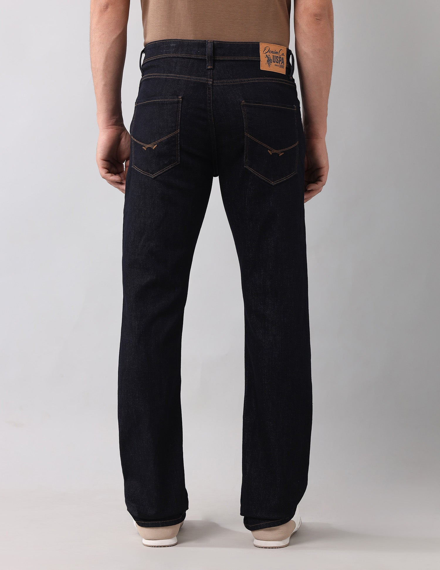 Harold Slim Straight Fit Ultra Soft Jeans Rinse - U.S. POLO ASSN. | Large