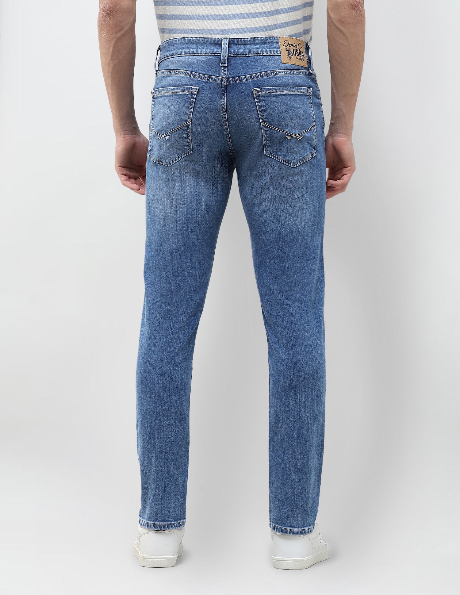 Brandon Slim Tapered Fit Blue Jeans Light Blue - U.S. Polo Assn. India | Large