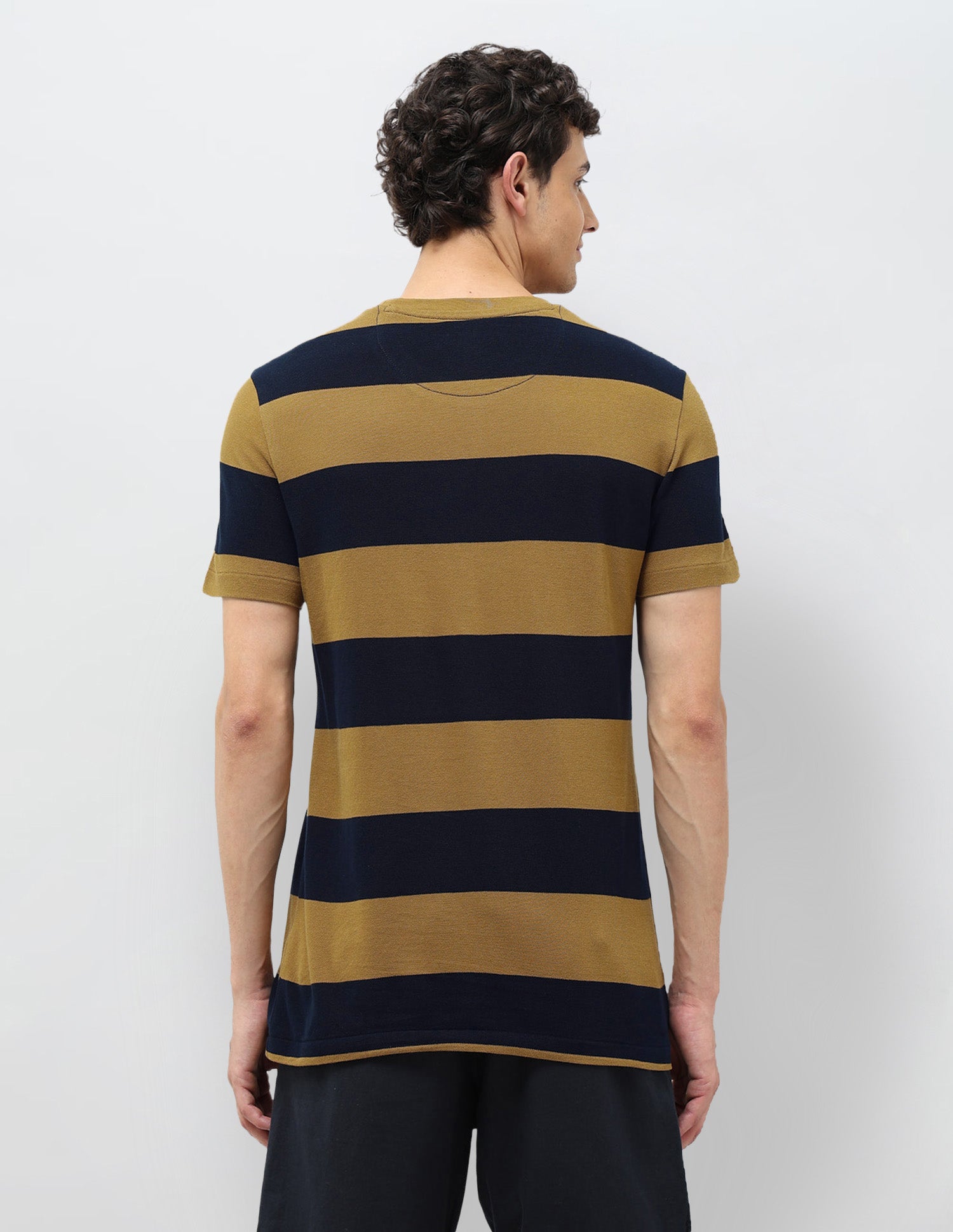 Horizontal Striped Slim Fit T-shirt Mustard - U.S. POLO ASSN. | Large