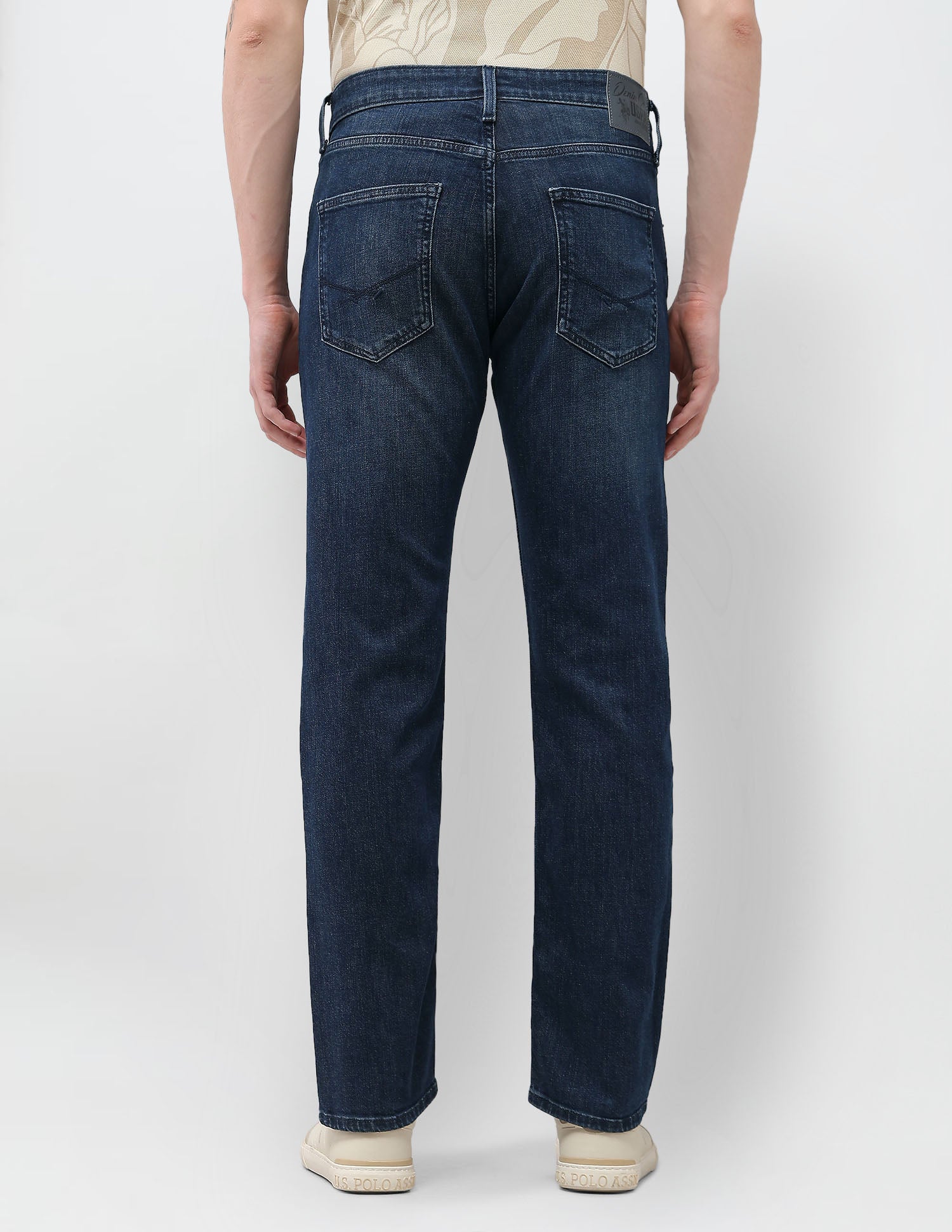 Harold Slim Straight Fit Blue Jeans Tinted Blue - U.S. Polo Assn. India | Large