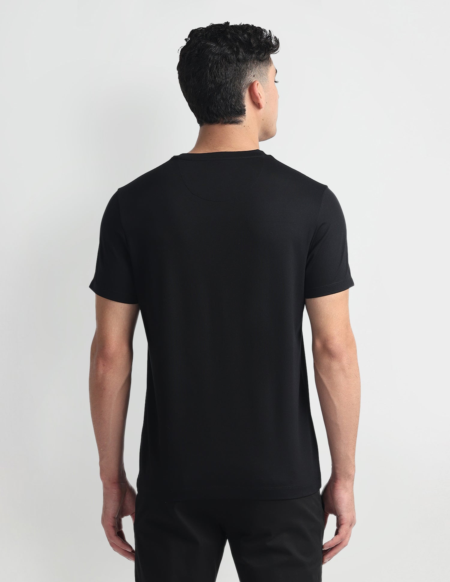Crew Neck Muscle Fit T-Shirt Black - U.S. Polo Assn. India | Large