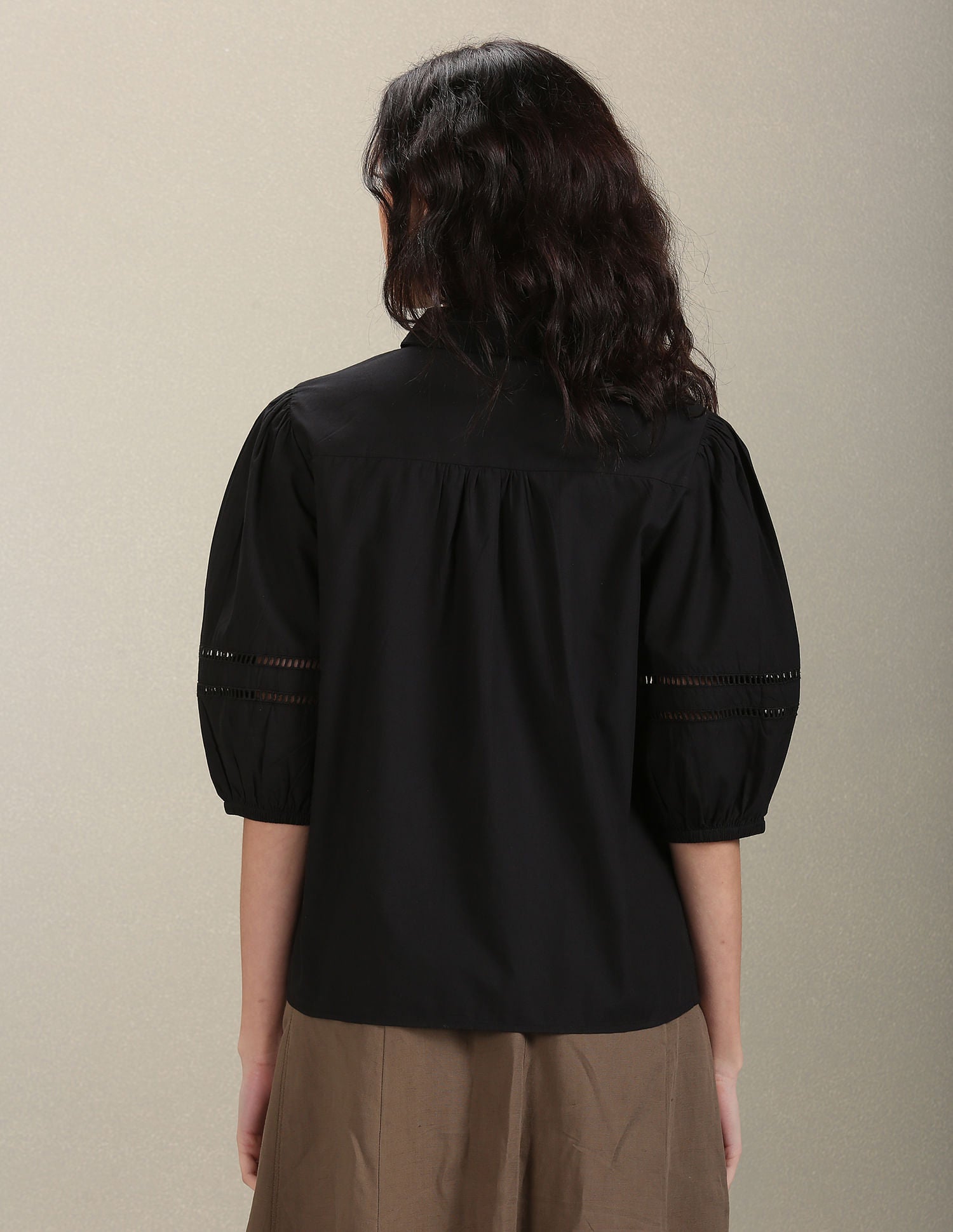 Spread Collar Solid Shirt Black - U.S. POLO ASSN. | Large