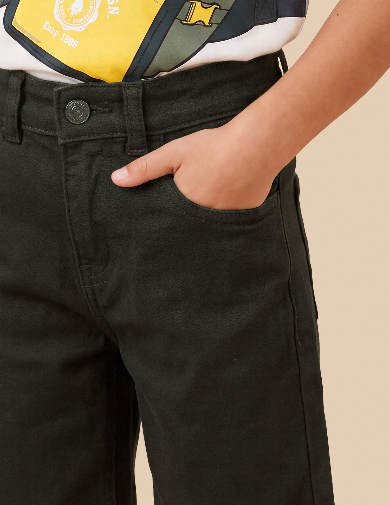 Solid Regular Fit Shorts Dark Green - U.S. Polo Assn. India | Large