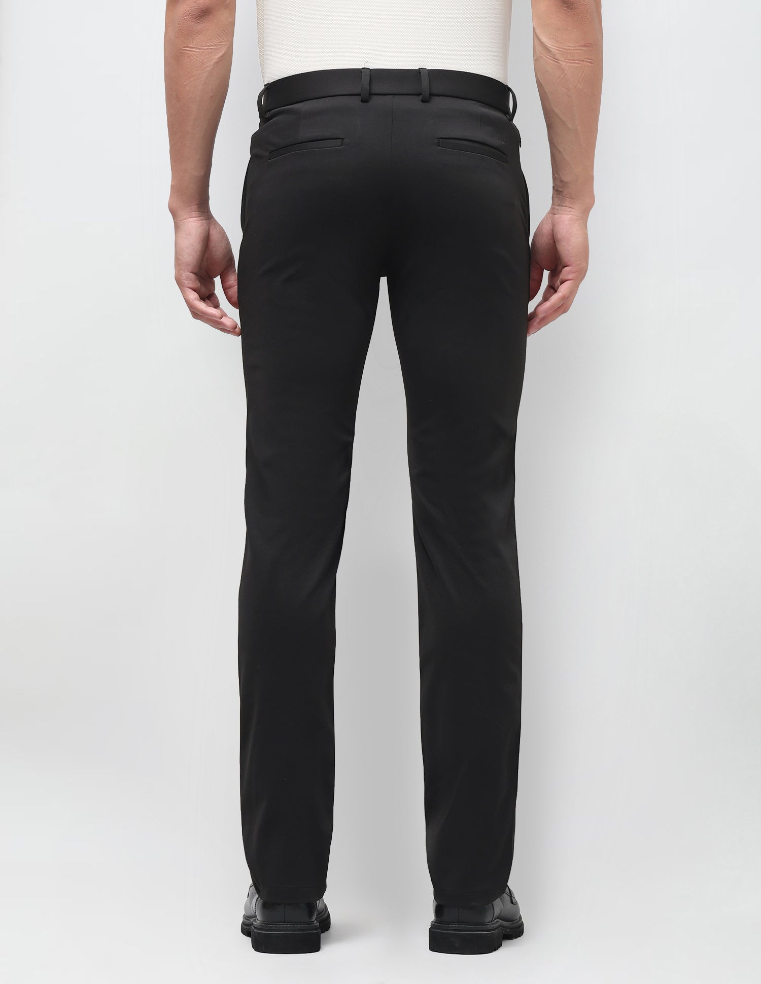 Denver Slim Fit Knitted Trousers Black - U.S. Polo Assn. India | Large