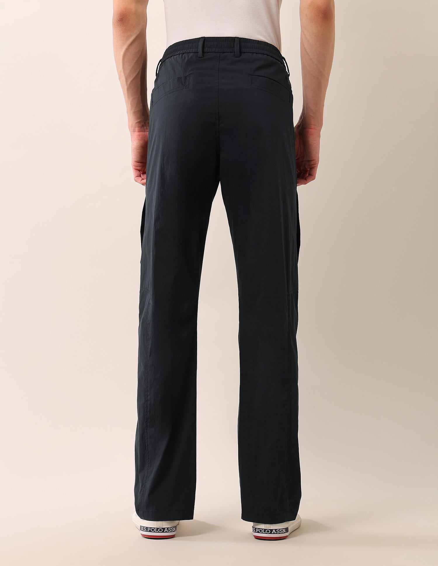Mid Rise Riley Straight Fit Trousers Black - U.S. Polo Assn. India | Large