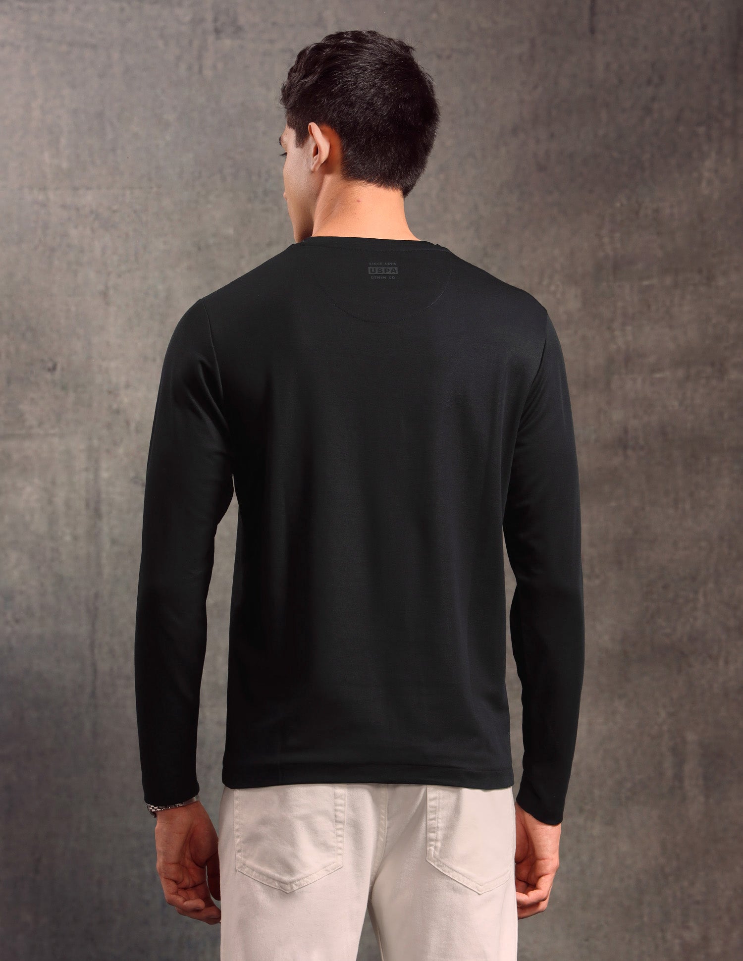 Solid Regular Fit T-shirt Black - U.S. POLO ASSN. | Large