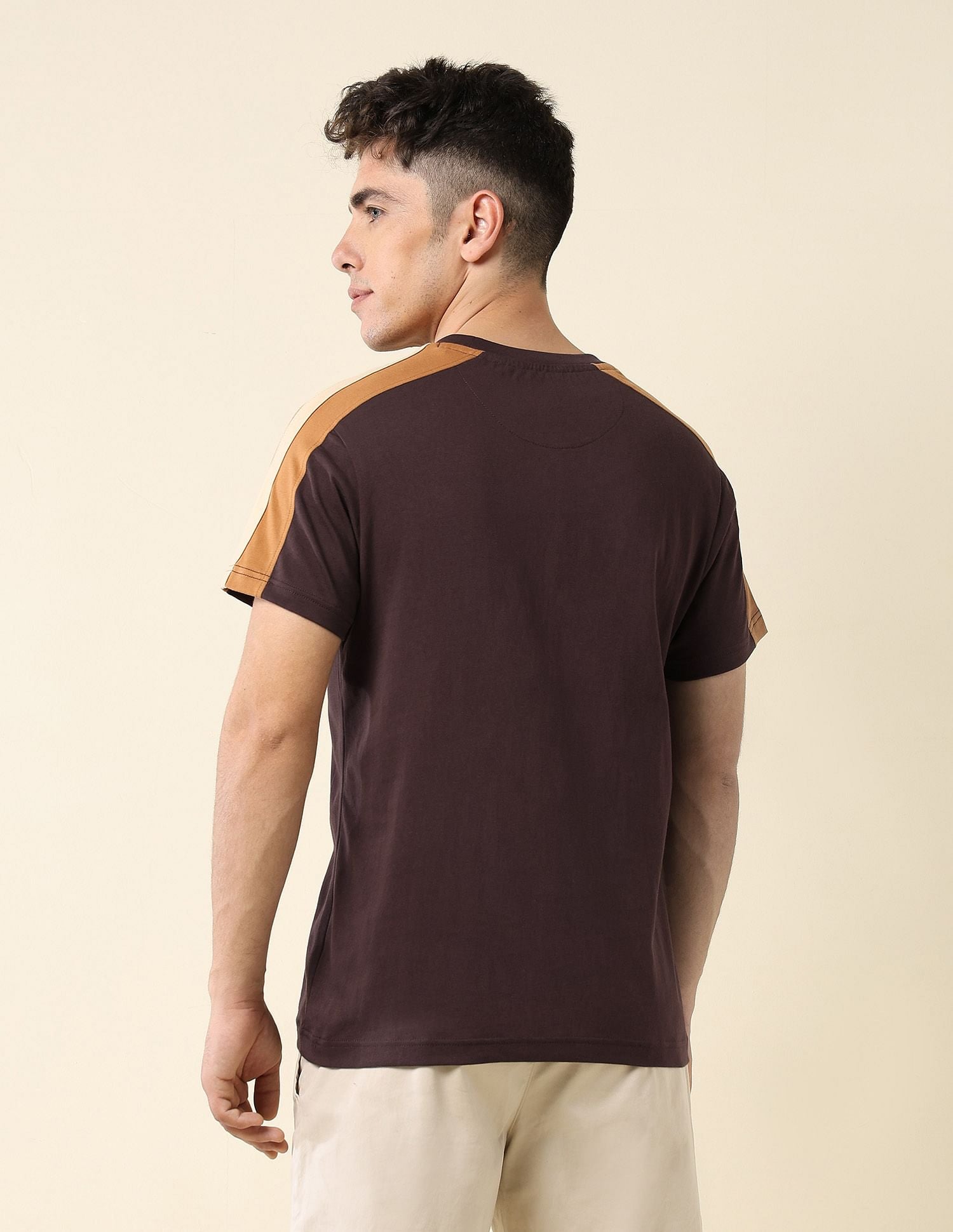 Contrast Taped Slim Fit T-Shirt Dark Brown - U.S. POLO ASSN. | Large