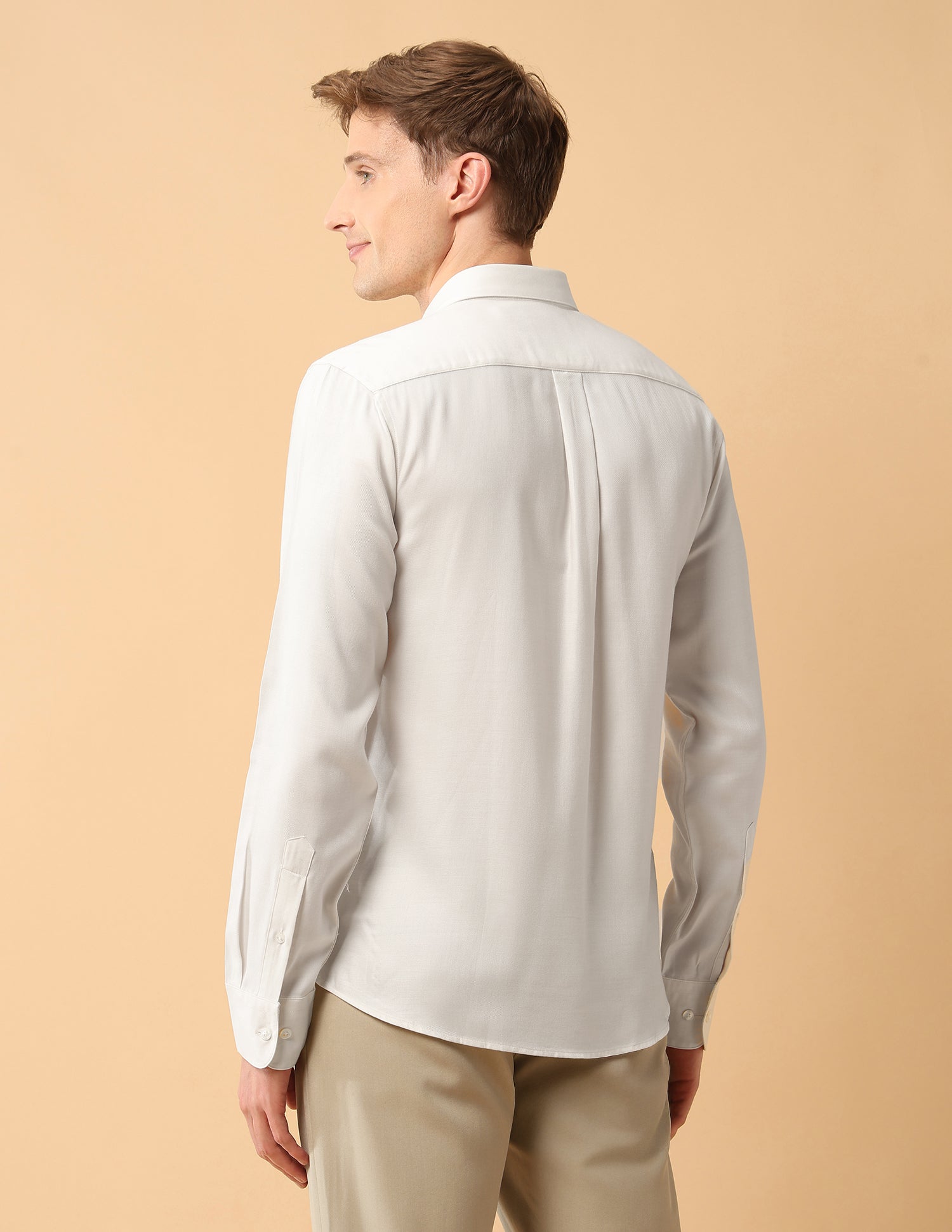 Pacho X Twill Tailored Fit Shirt Ivory - U.S. Polo Assn. India | Large