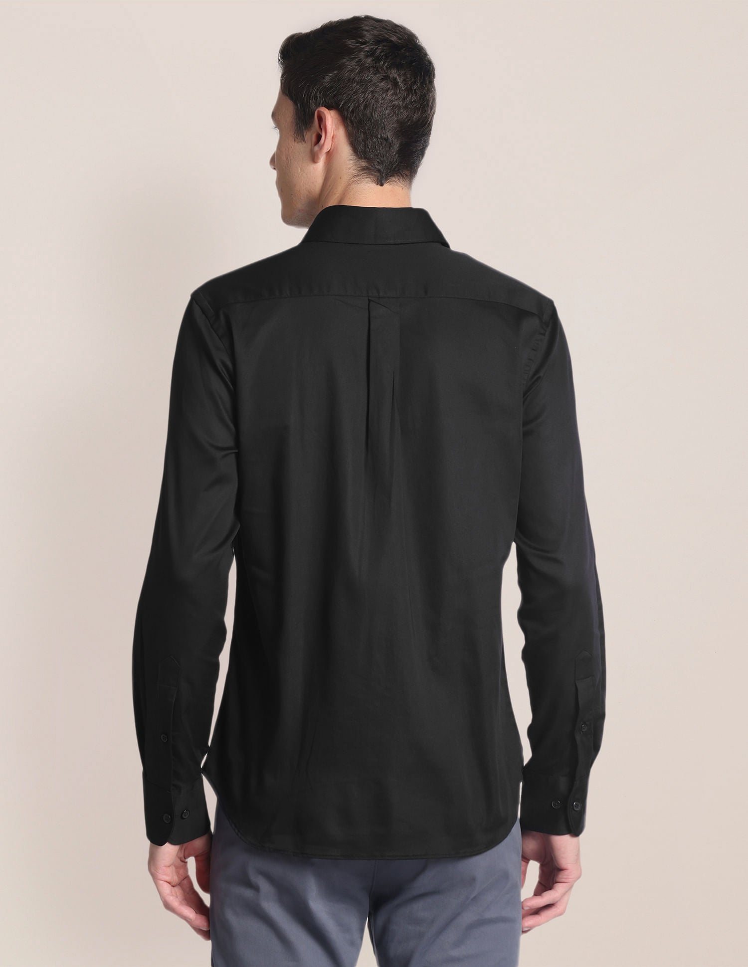 Cutaway Collar Solid Shirt Black - U.S. POLO ASSN. | Large