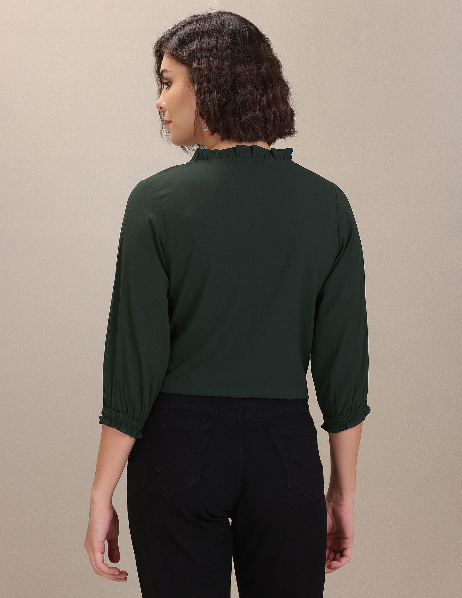 Ruffled V-Neck Solid Top Dark Green - U.S. POLO ASSN. | Large