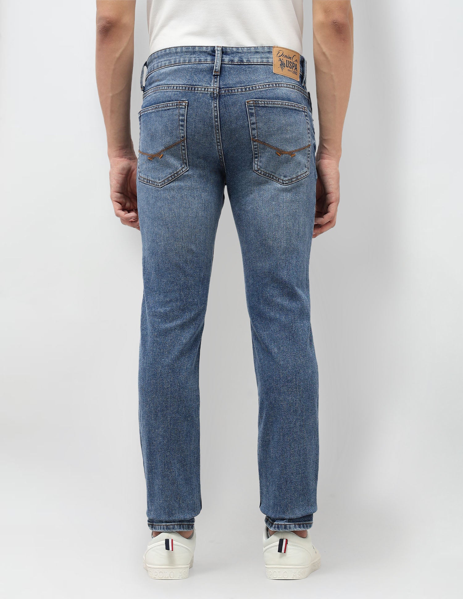 Brandon Slim Tapered Fit Blue Jeans Blue - U.S. Polo Assn. India | Large