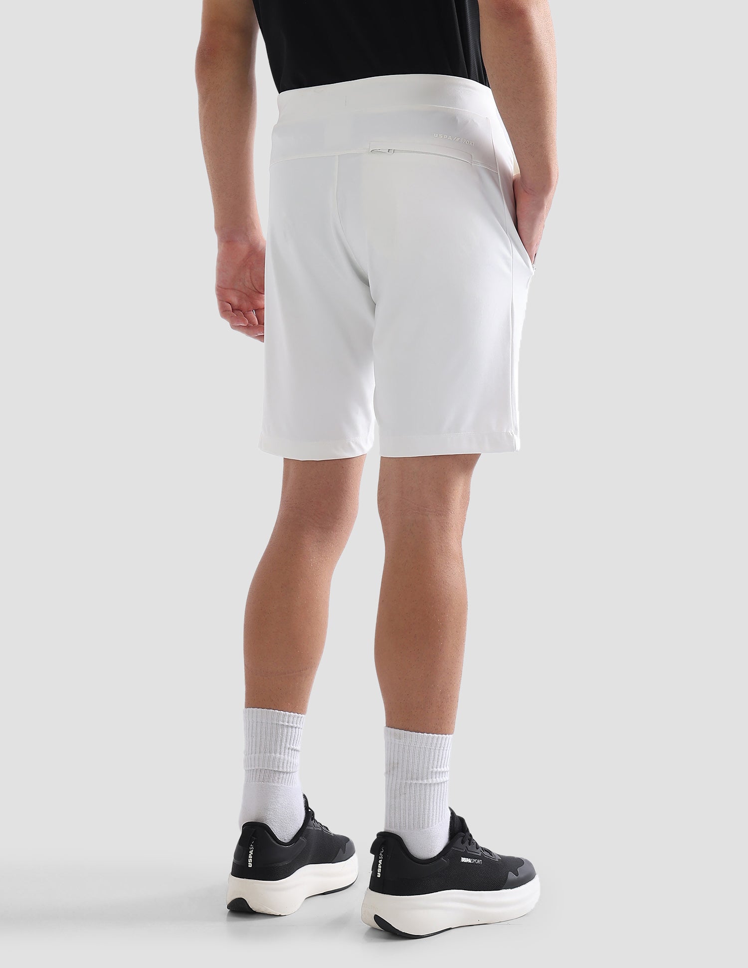 Slim Fit Mid Rise Active Shorts Off White - U.S. Polo Assn. India | Large