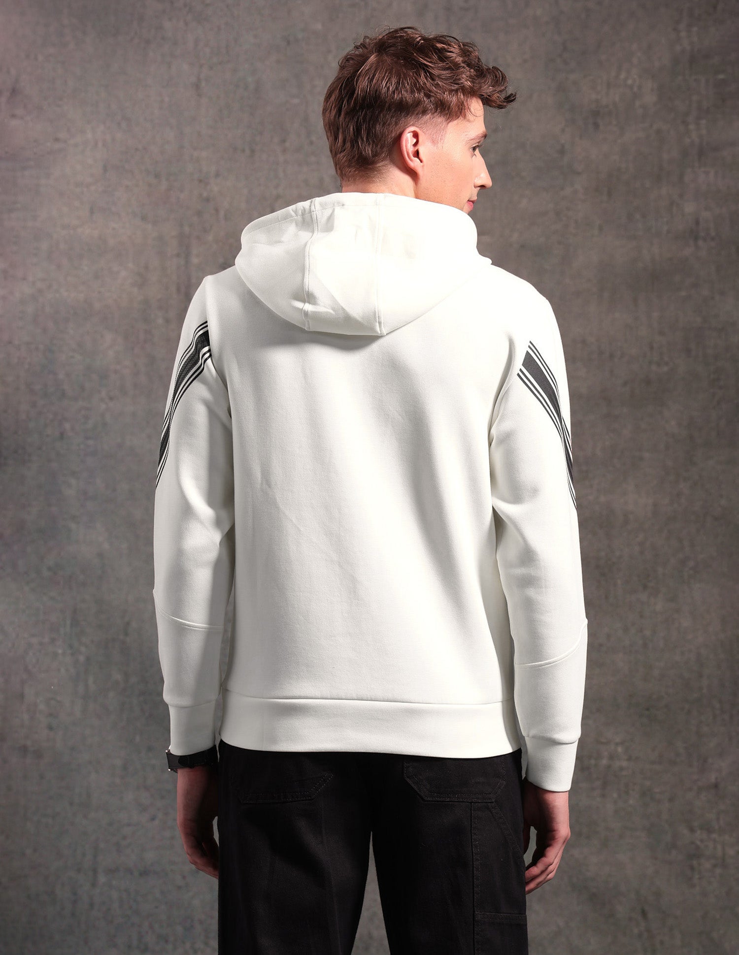 Black & Gold Regular Fit Sweatshirt Ivory - U.S. POLO ASSN. | Large