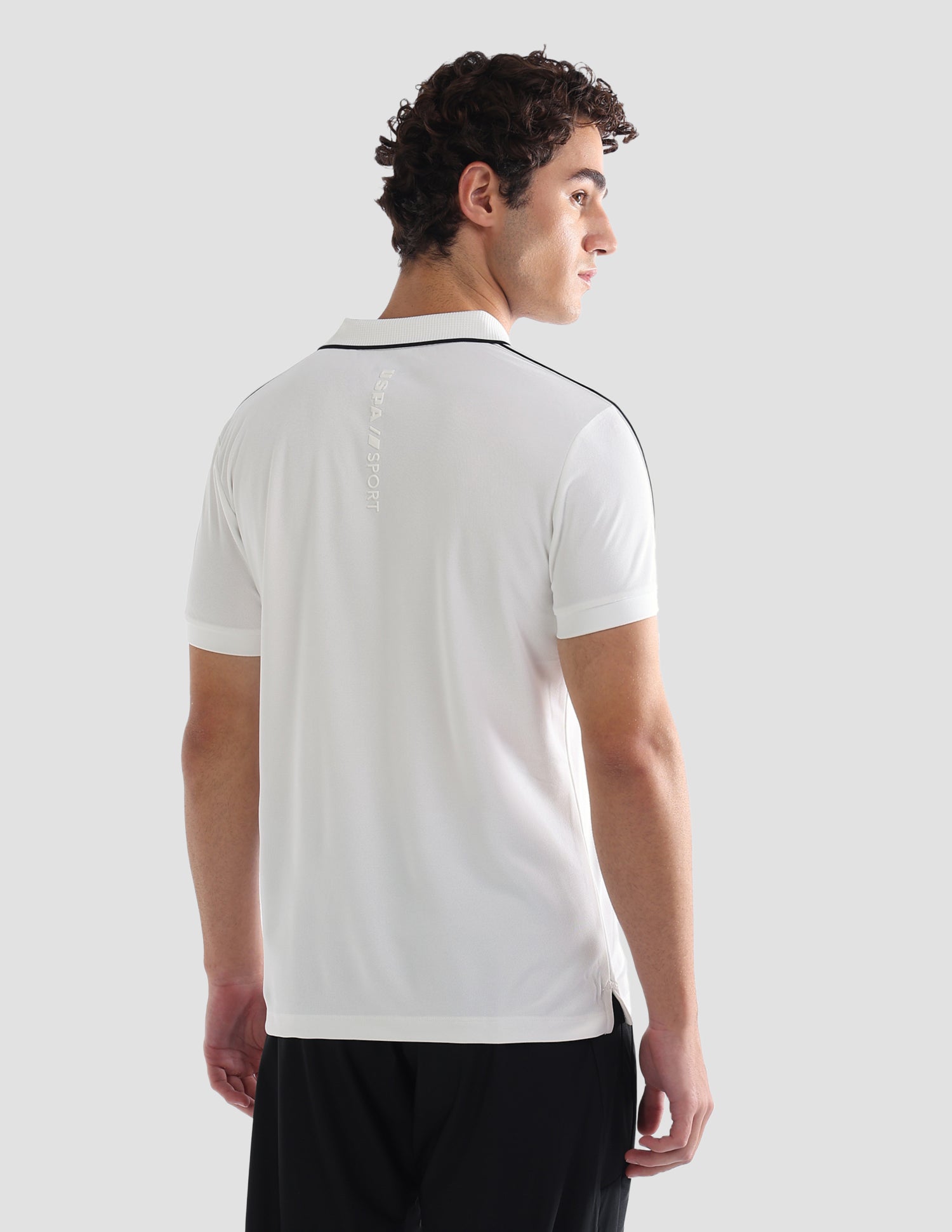 Solid Slim Fit Active Polo Shirt Off White - U.S. Polo Assn. India | Large