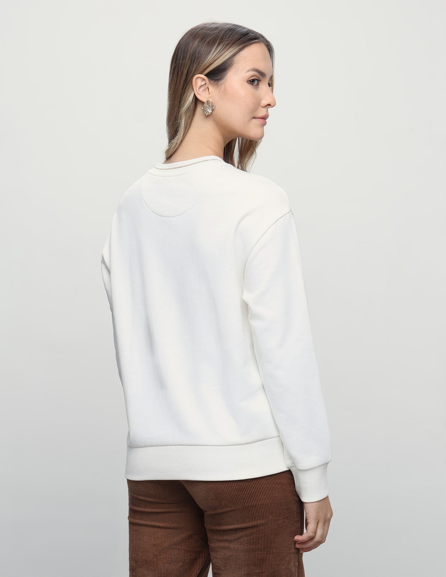Brand Embellished Relaxed Fit Sweatshirt Off White - U.S. Polo Assn. India | Large