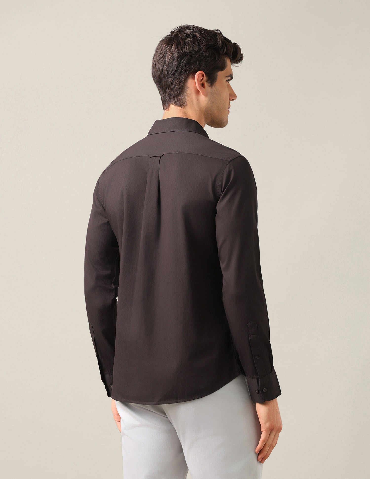 Tailored Fit Dobby Shirt Brown - U.S. Polo Assn. India | Large