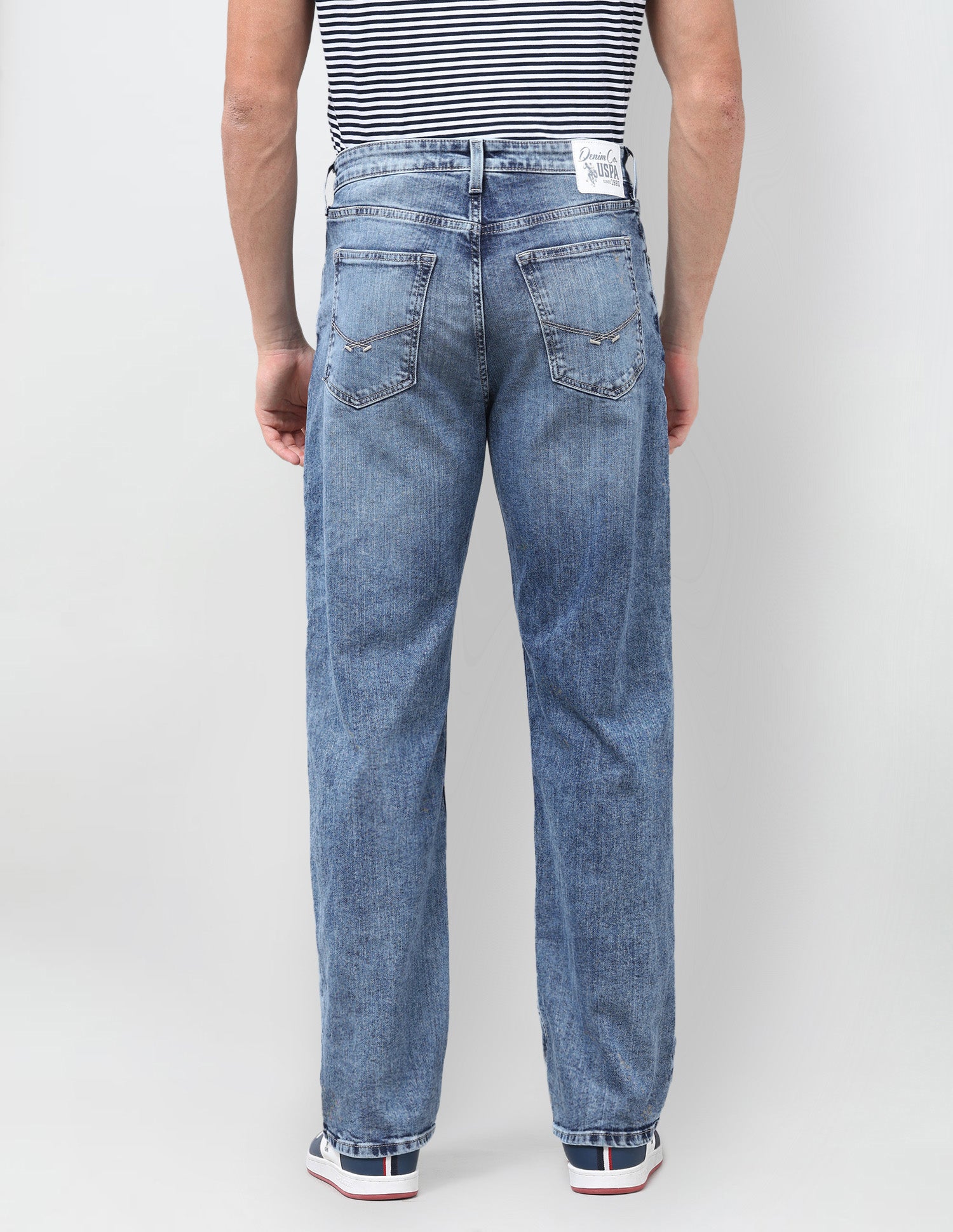 Logan Loose Straight Fit Blue Jeans Light Blue - U.S. Polo Assn. India | Large