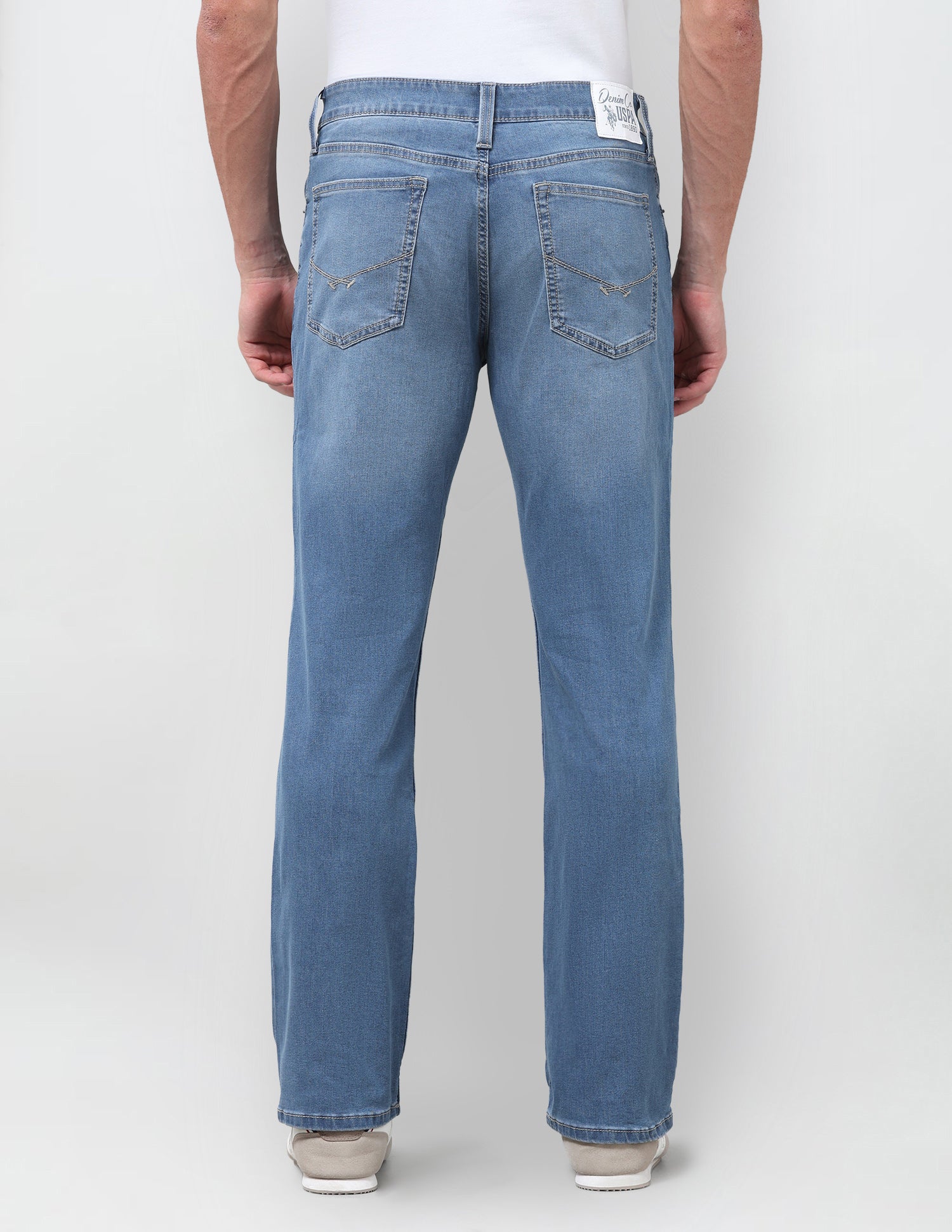 Connor Bootcut Fit Blue Jeans Light Indigo - U.S. Polo Assn. India | Large