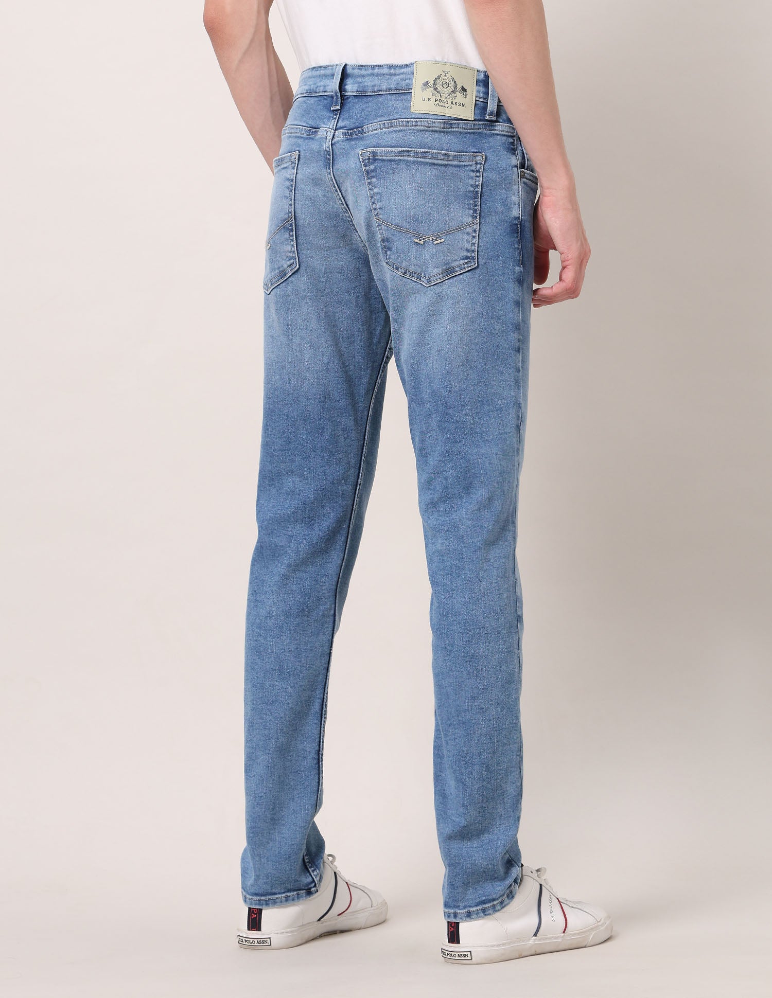 Brandon Slim Tapered Fit Blue Jeans Light Blue - U.S. POLO ASSN. | Large