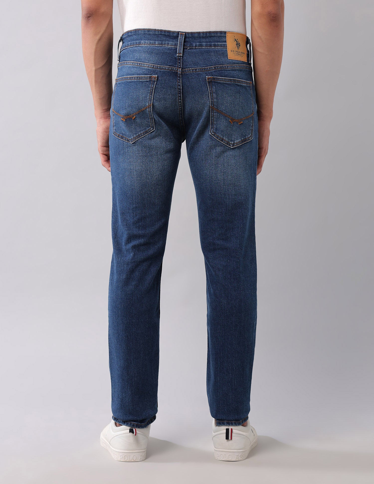 Brandon Slim Tapered Fit Blue Jeans Blue - U.S. Polo Assn. India | Large