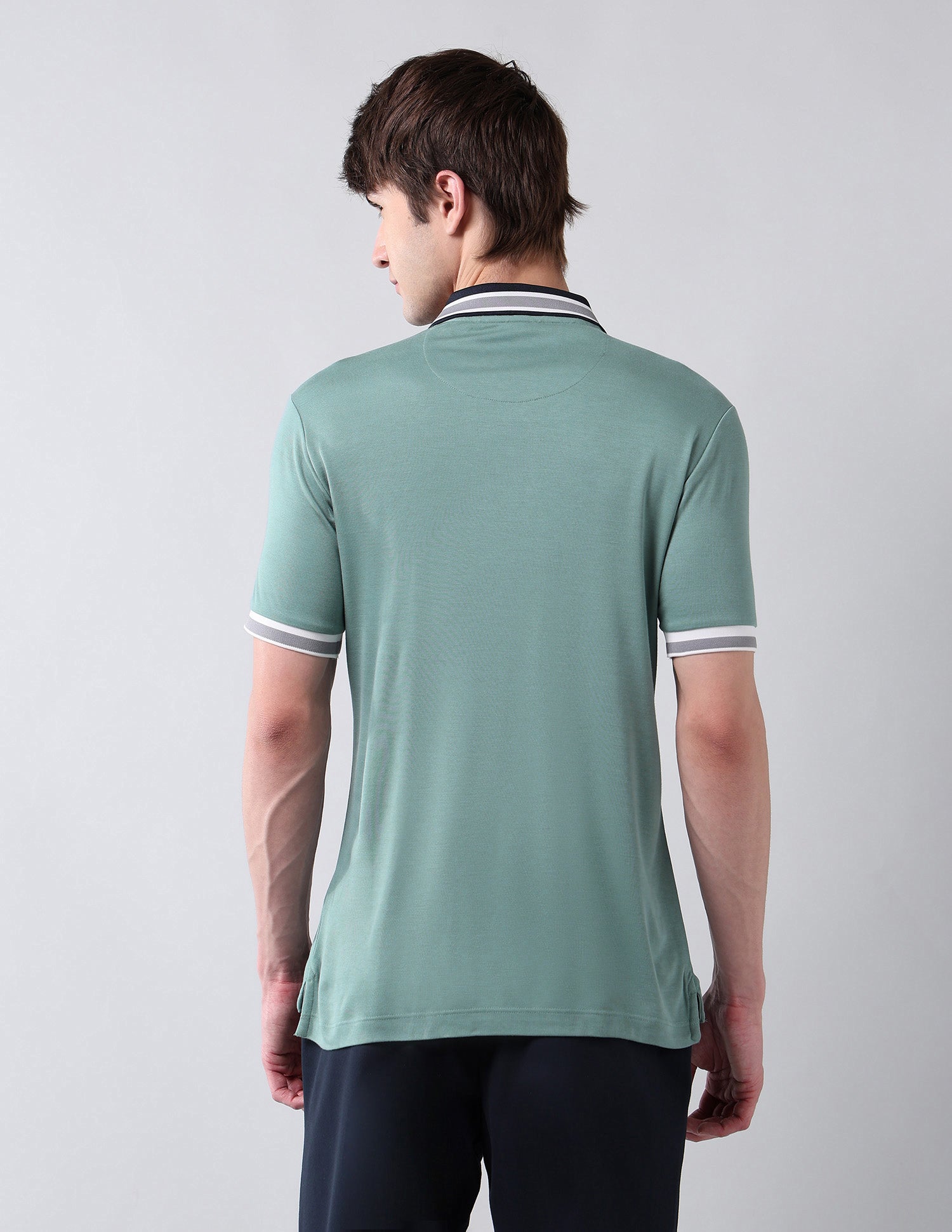 Solid Pure Cotton Muscle Fit Shirt Green - U.S. Polo Assn. India | Large