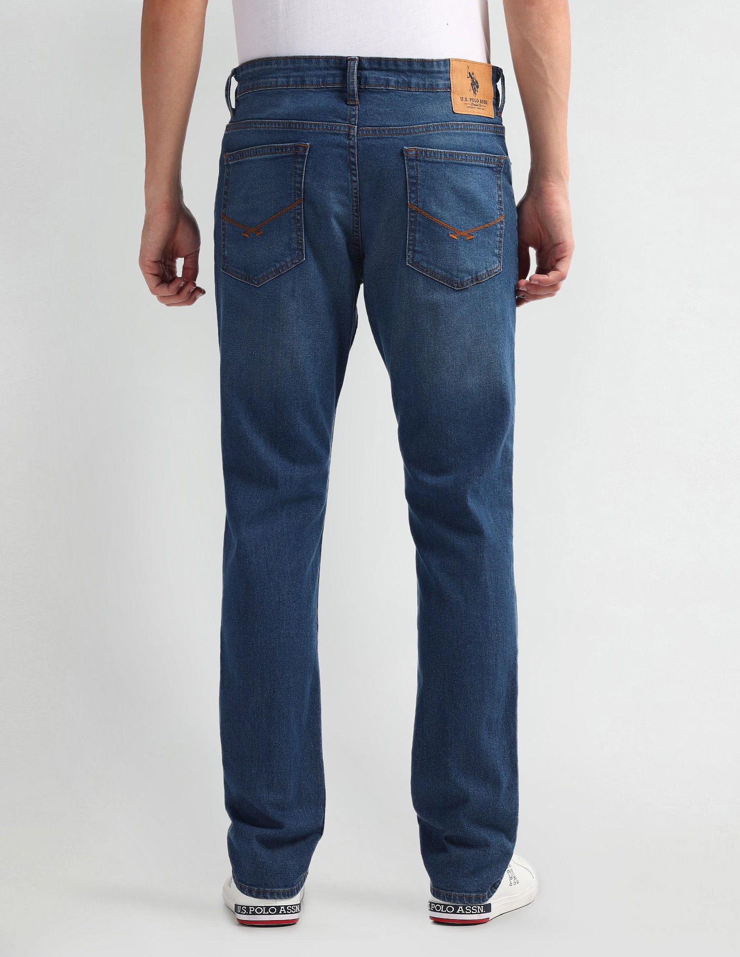 Brandon Slim Tapered Fit Mid Wash Jeans Blue - U.S. POLO ASSN. | Large