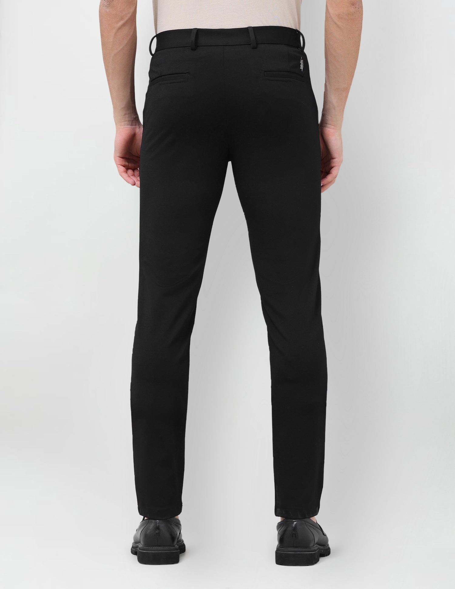 Austin Slim Fit Mid Rise Trousers Black - U.S. Polo Assn. India | Large