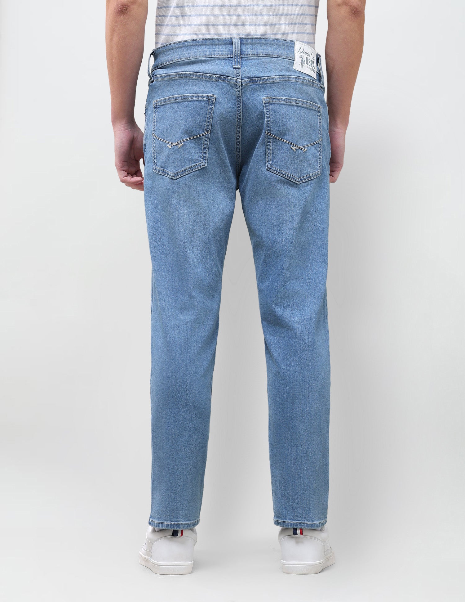 Cole Comfort Cropped Fit Blue Jeans Light Indigo - U.S. Polo Assn. India | Large