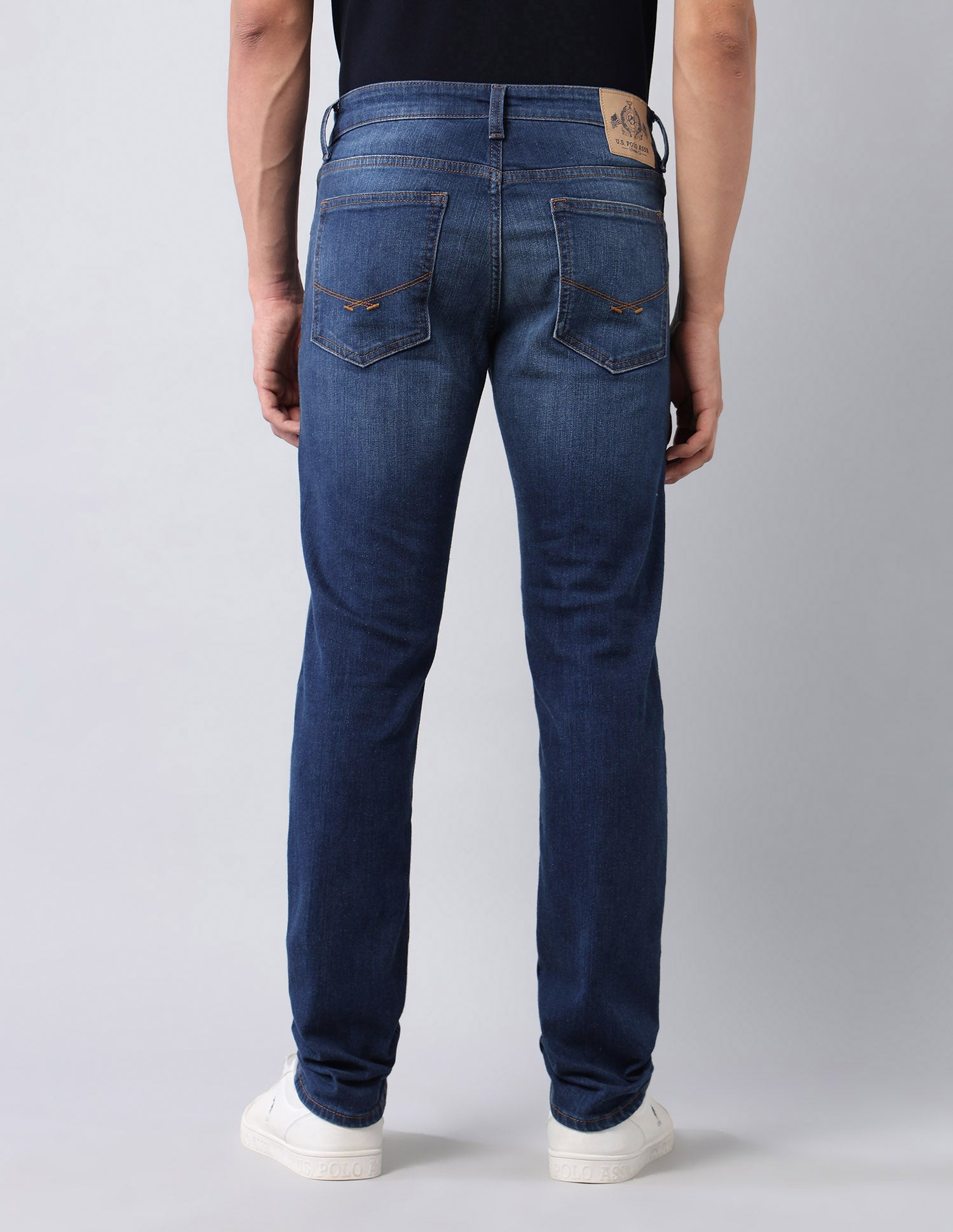 Brandon Slim Tapered Fit Blue Jeans Med Blue - U.S. POLO ASSN. | Large