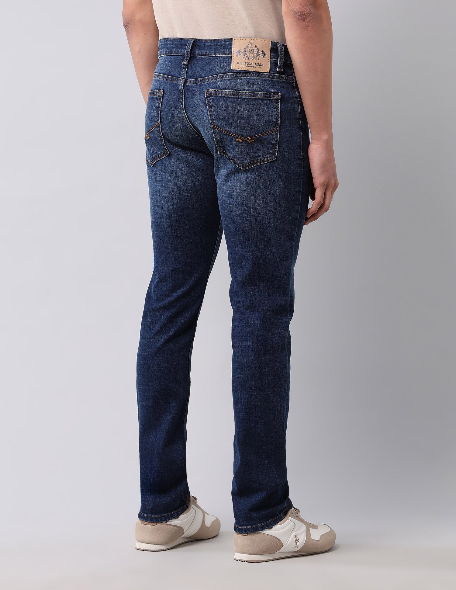 Brandon Slim Tapered Fit Blue Jeans Med Blue - U.S. POLO ASSN. | Large