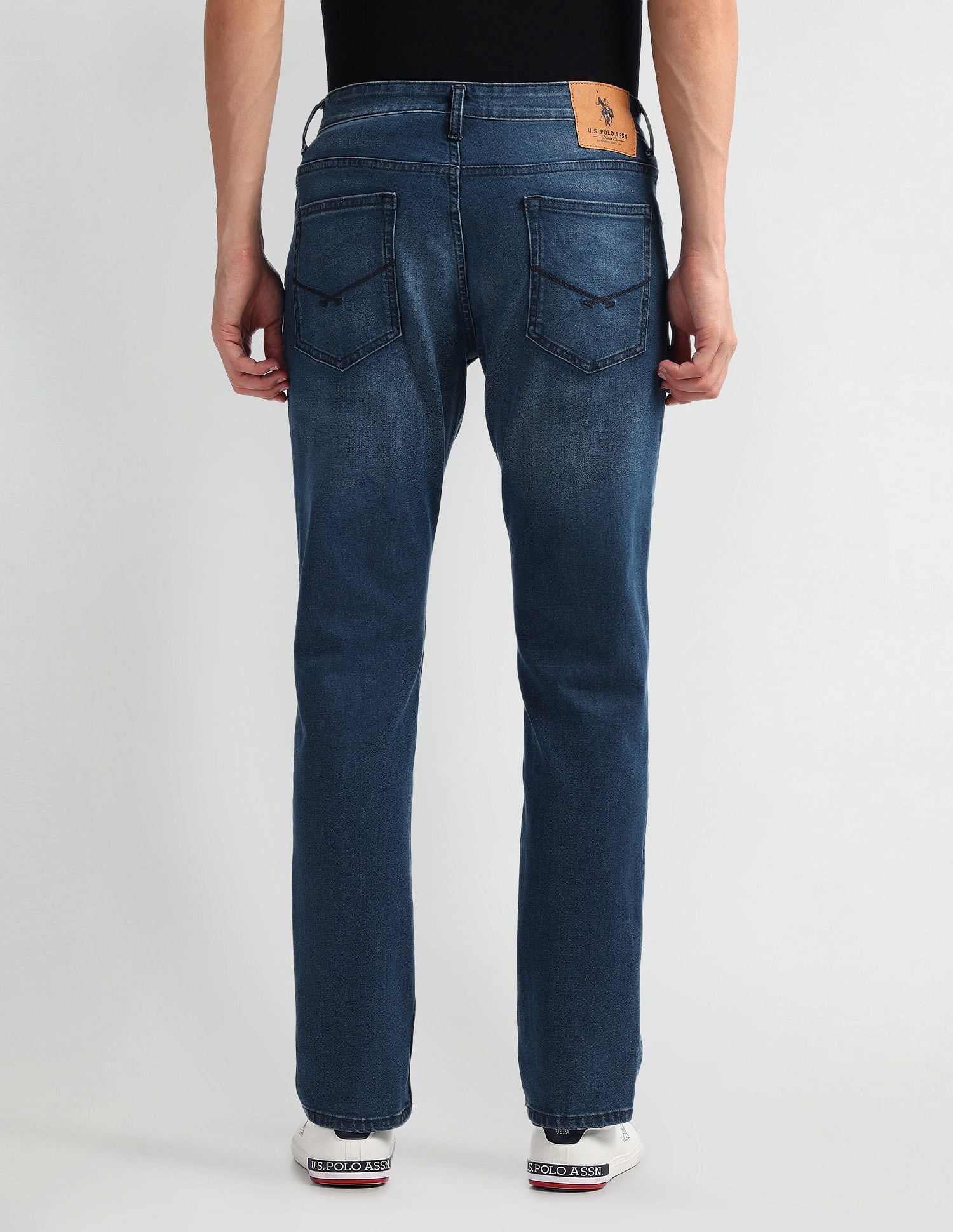 Brandon Slim Tapered Fit Mid Wash Jeans Blue - U.S. Polo Assn. India | Large