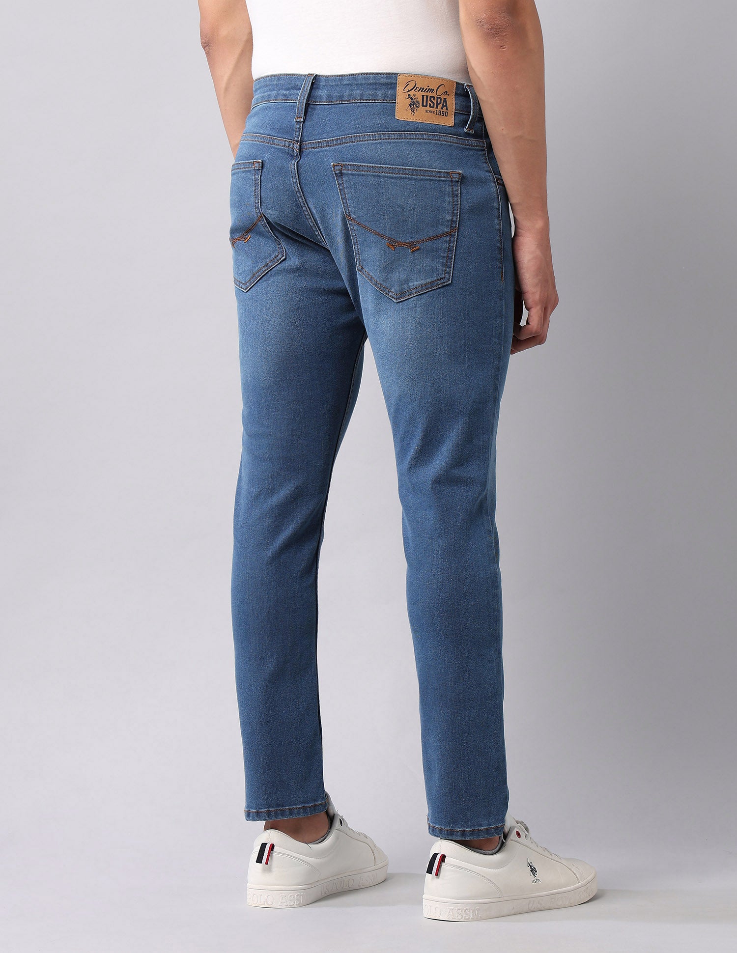 Henry Tapered Fit Blue Jeans Blue - U.S. Polo Assn. India | Large