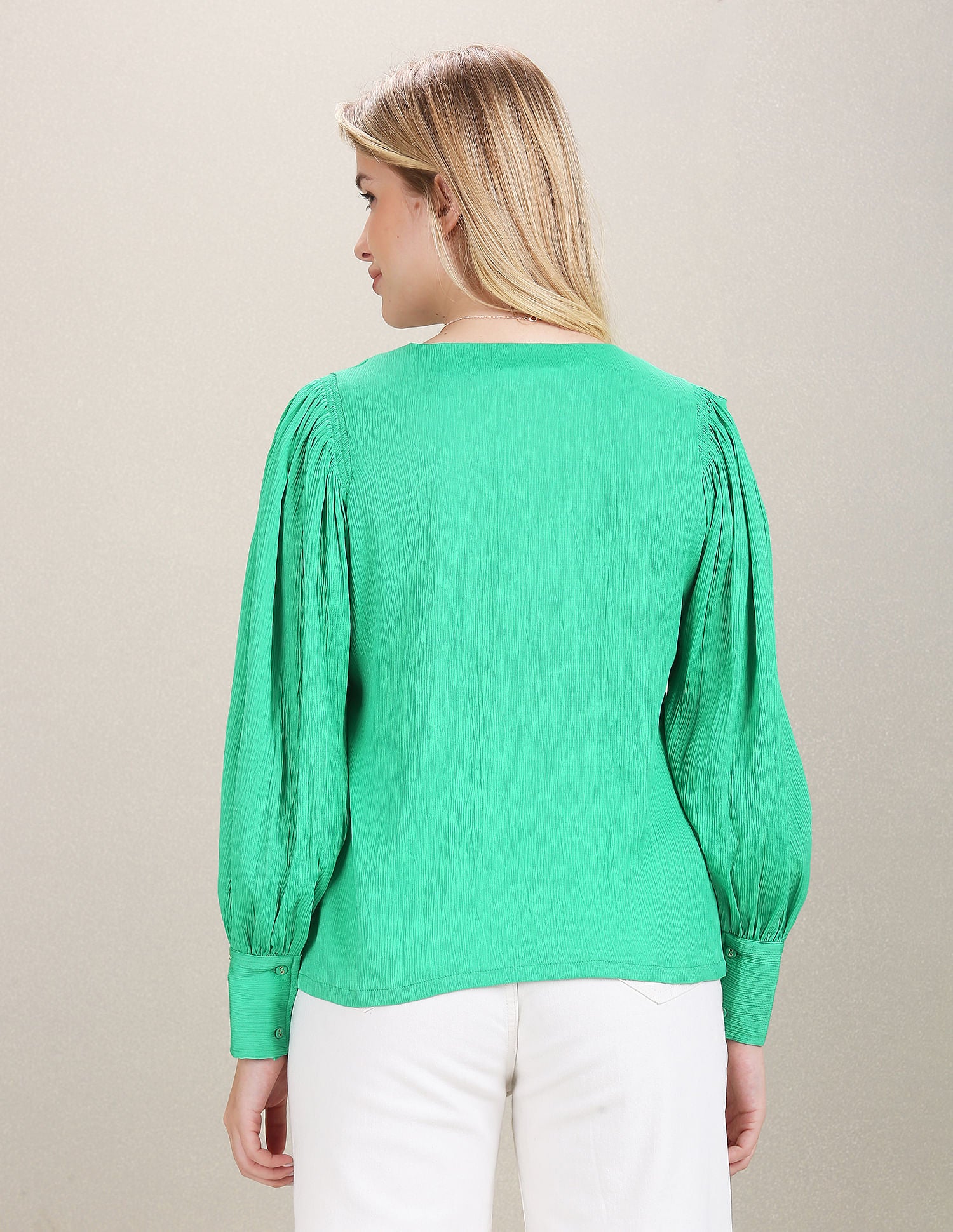 V-Neck Textured Shirt Green - U.S. Polo Assn. India | Large