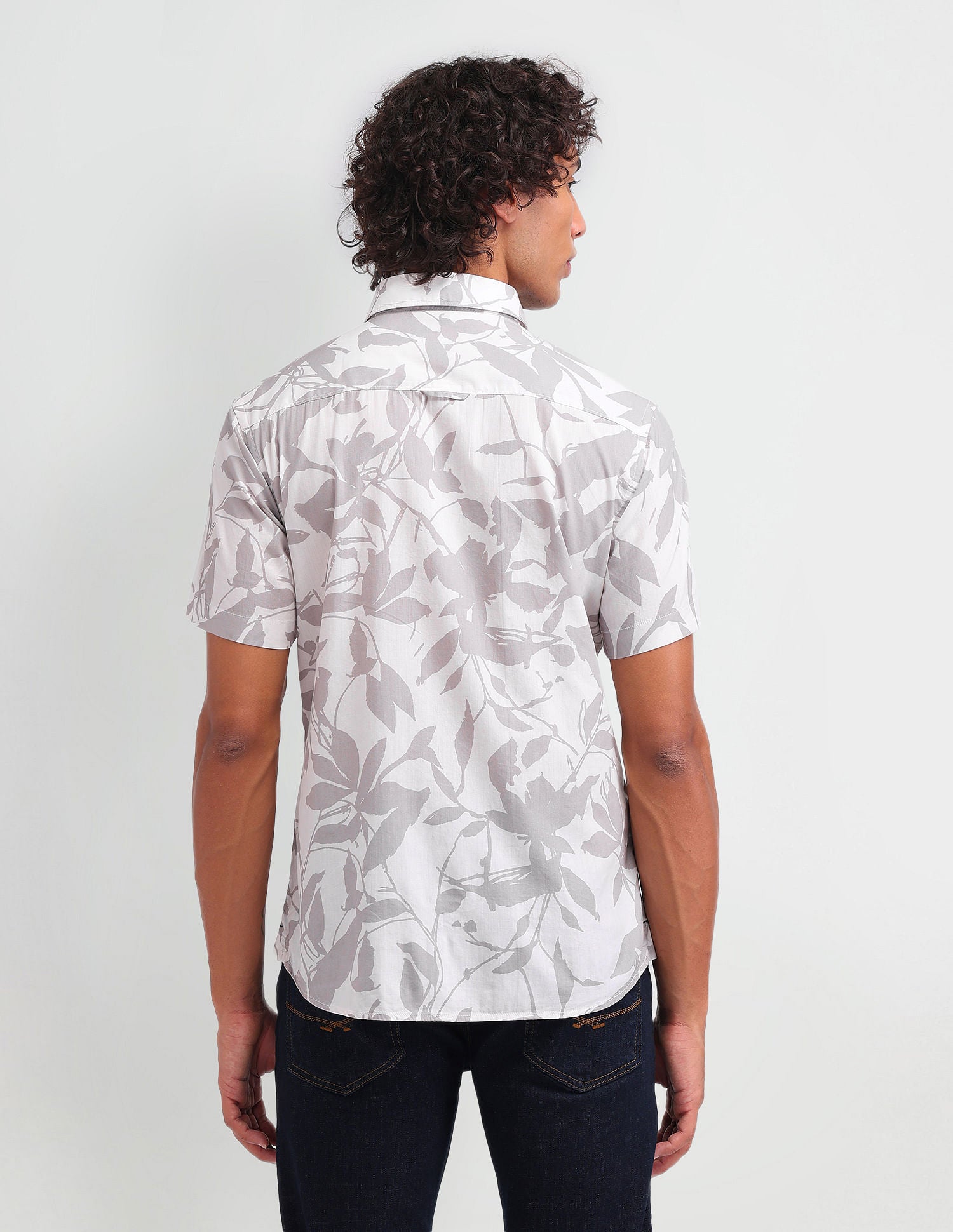 Slim Fit Floral Printed Shirt Taupe - U.S. Polo Assn. India | Large