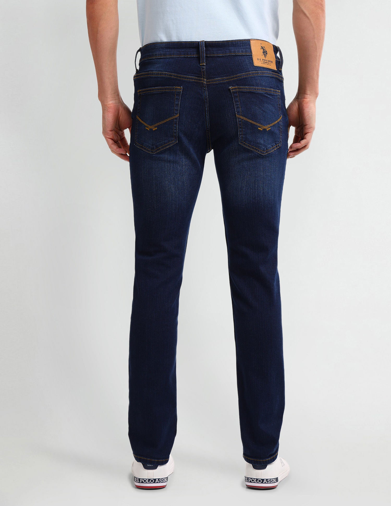 Brandon Slim Tapered Blue Jeans Blue - U.S. Polo Assn. India | Large