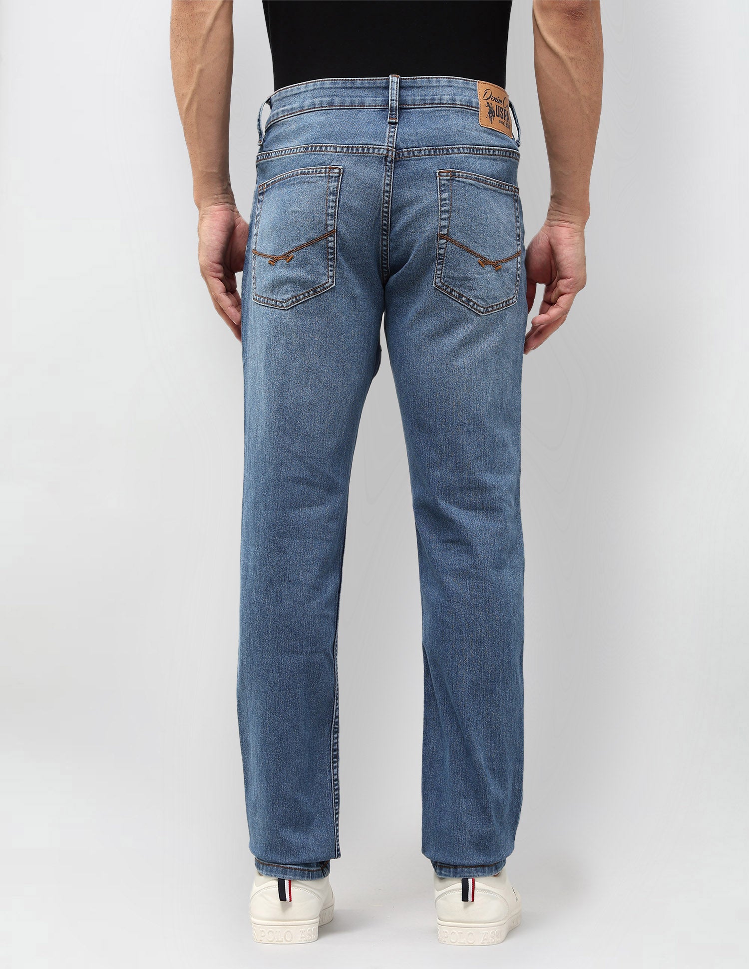 Brandon Slim Tapered Fit Blue Jeans Blue - U.S. Polo Assn. India | Large