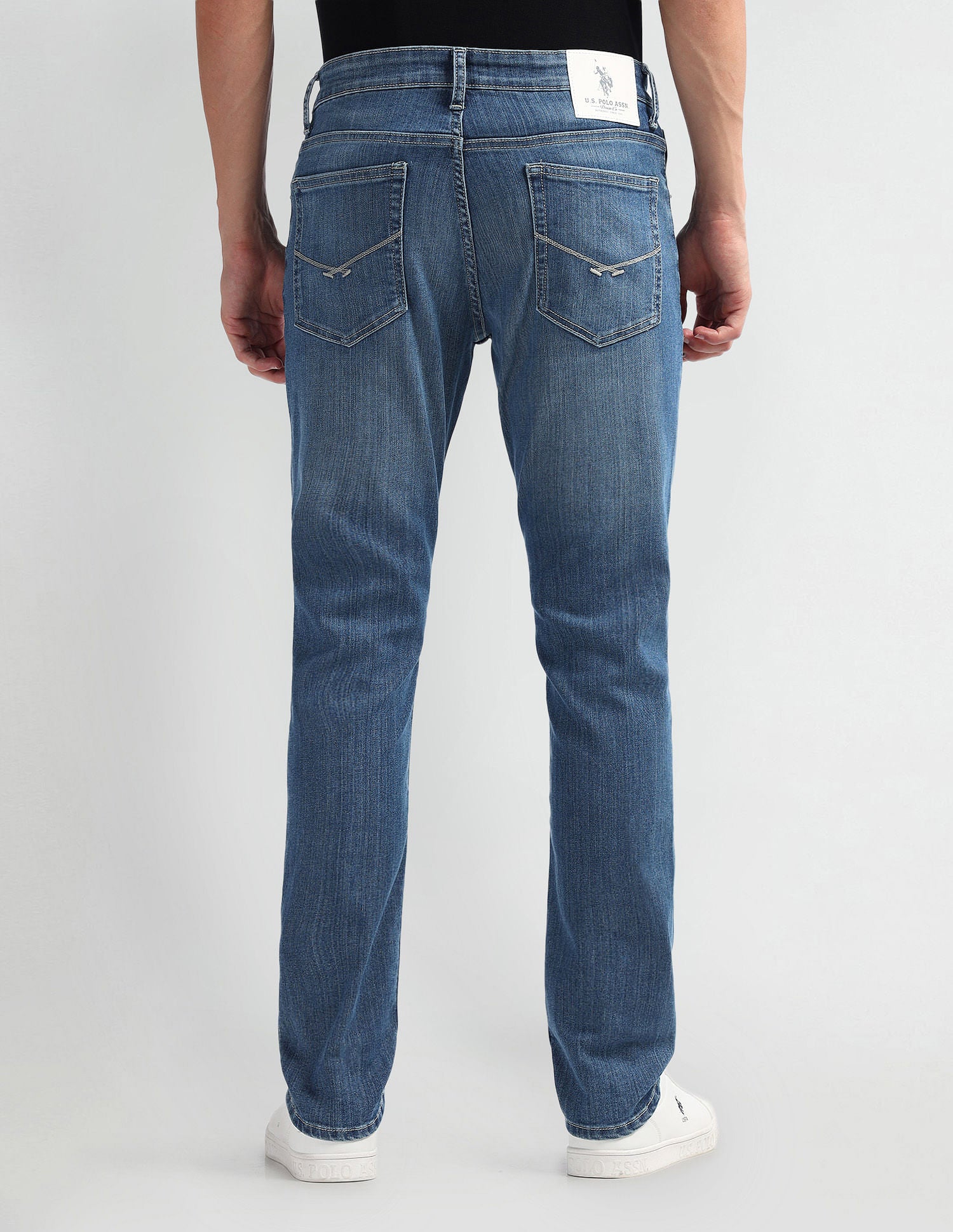 Brandon Slim Tapered Fit Blue Jeans Blue - U.S. Polo Assn. India | Large