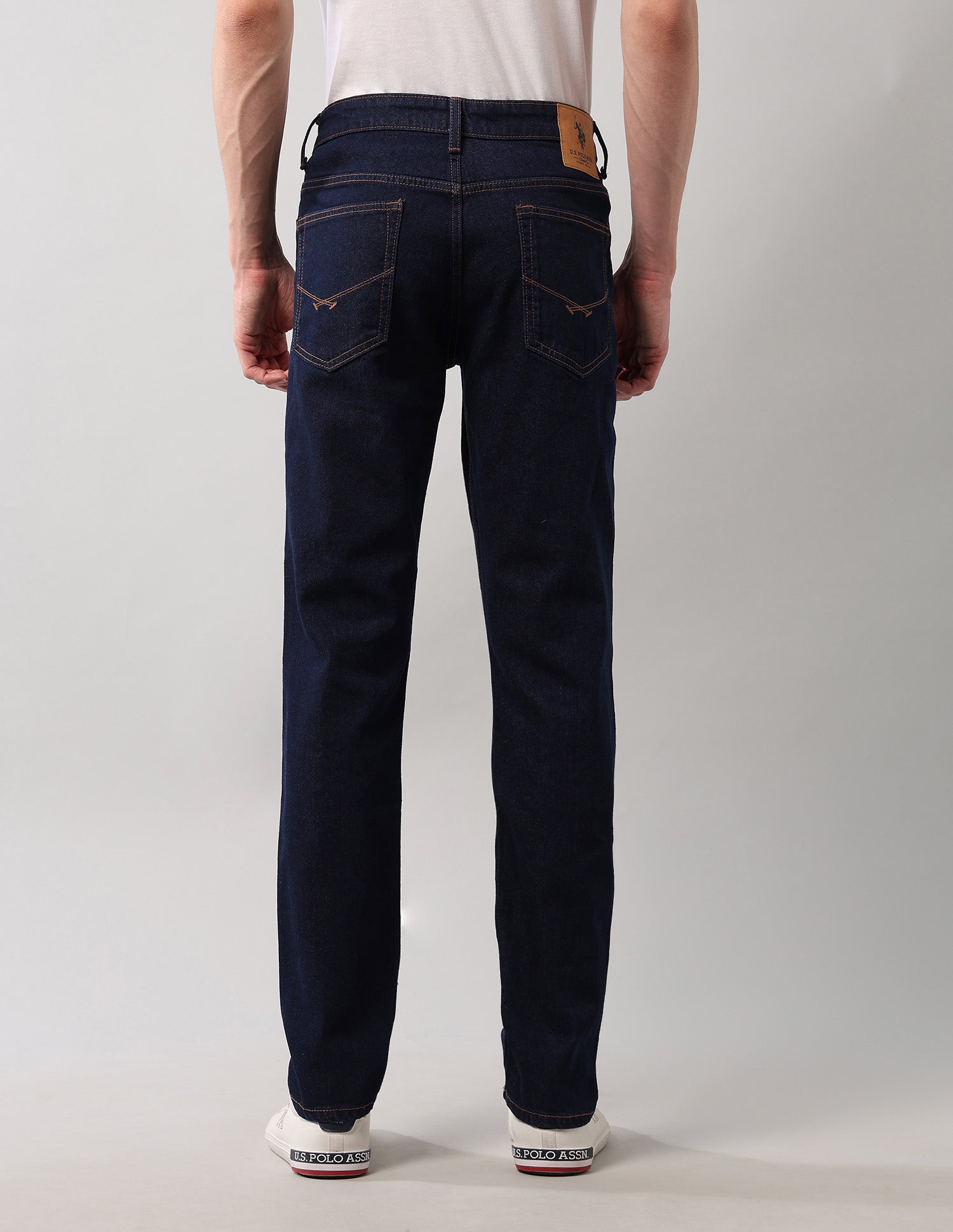 Brandon Slim Tapered Fit Blue Jeans Blue - U.S. Polo Assn. India | Large