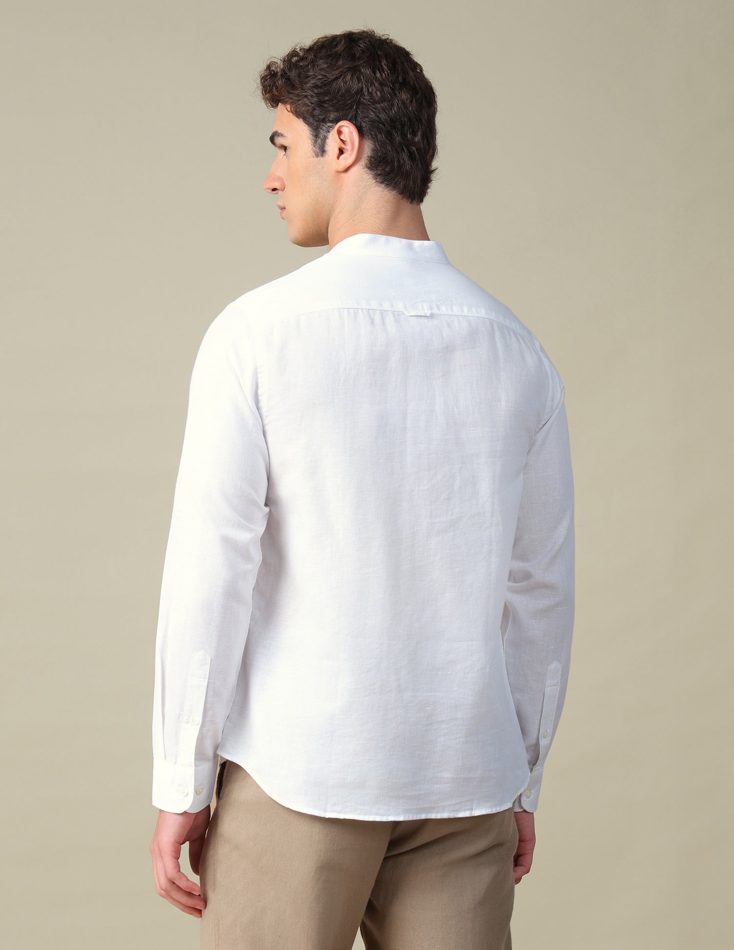 Tailored Fit Mandarin Shirt White - U.S. Polo Assn. India | Large