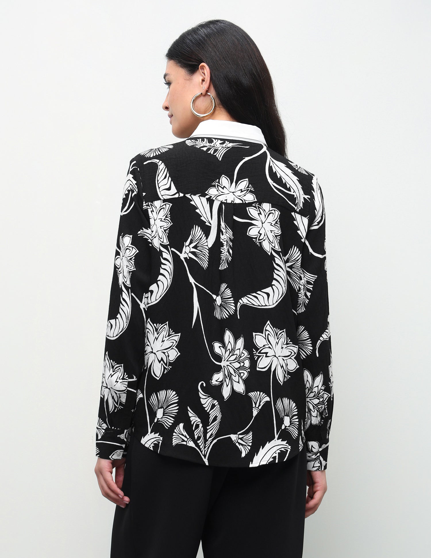 Floral Printed Regular Fit Shirt Black - U.S. Polo Assn. India | Large