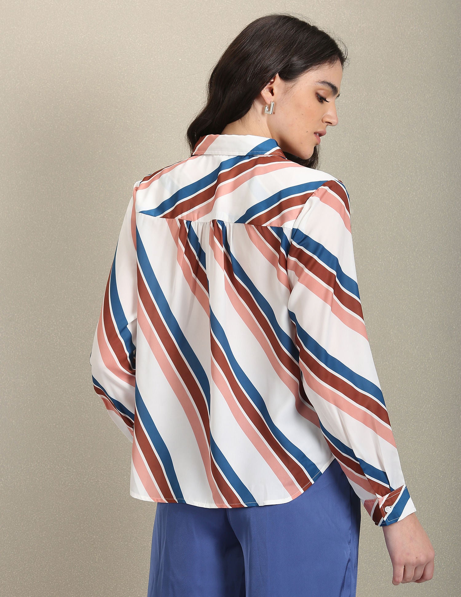 Spread Collar Diagonal Stripe Shirt White - U.S. Polo Assn. India | Large