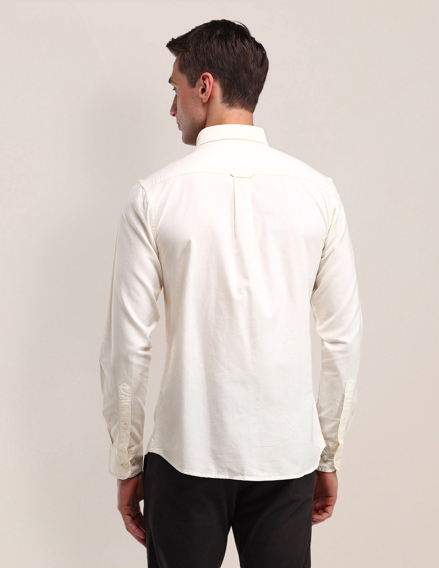 Tailored Fit Solid Shirt Off-White - U.S. POLO ASSN. | Large