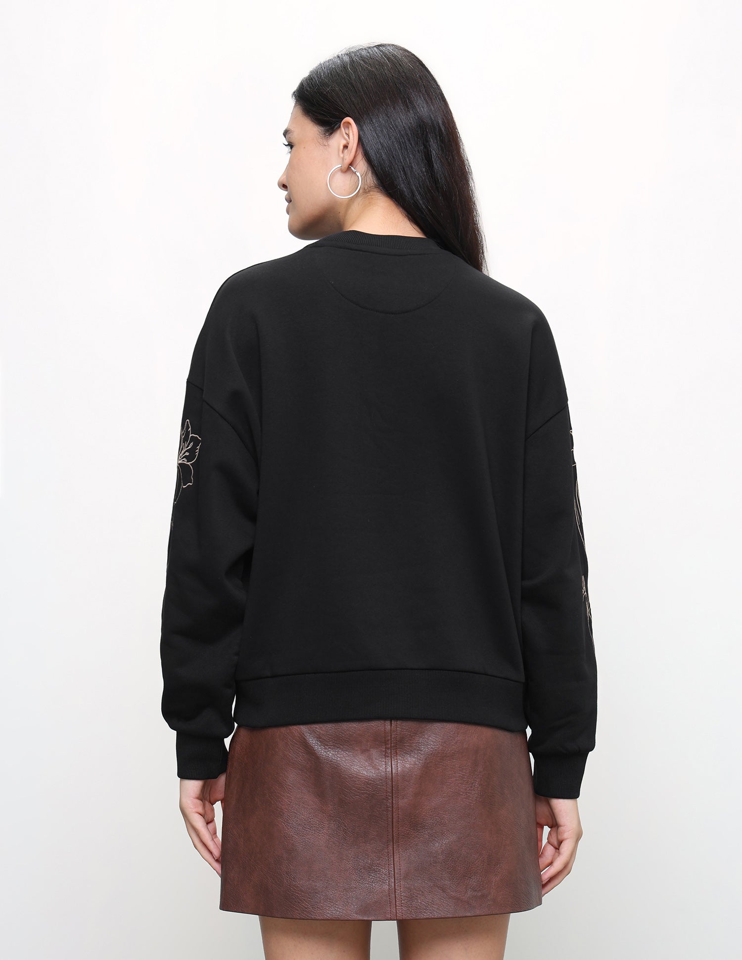 Floral Embroidered Oversized Fit Sweatshirt Black - U.S. Polo Assn. India | Large