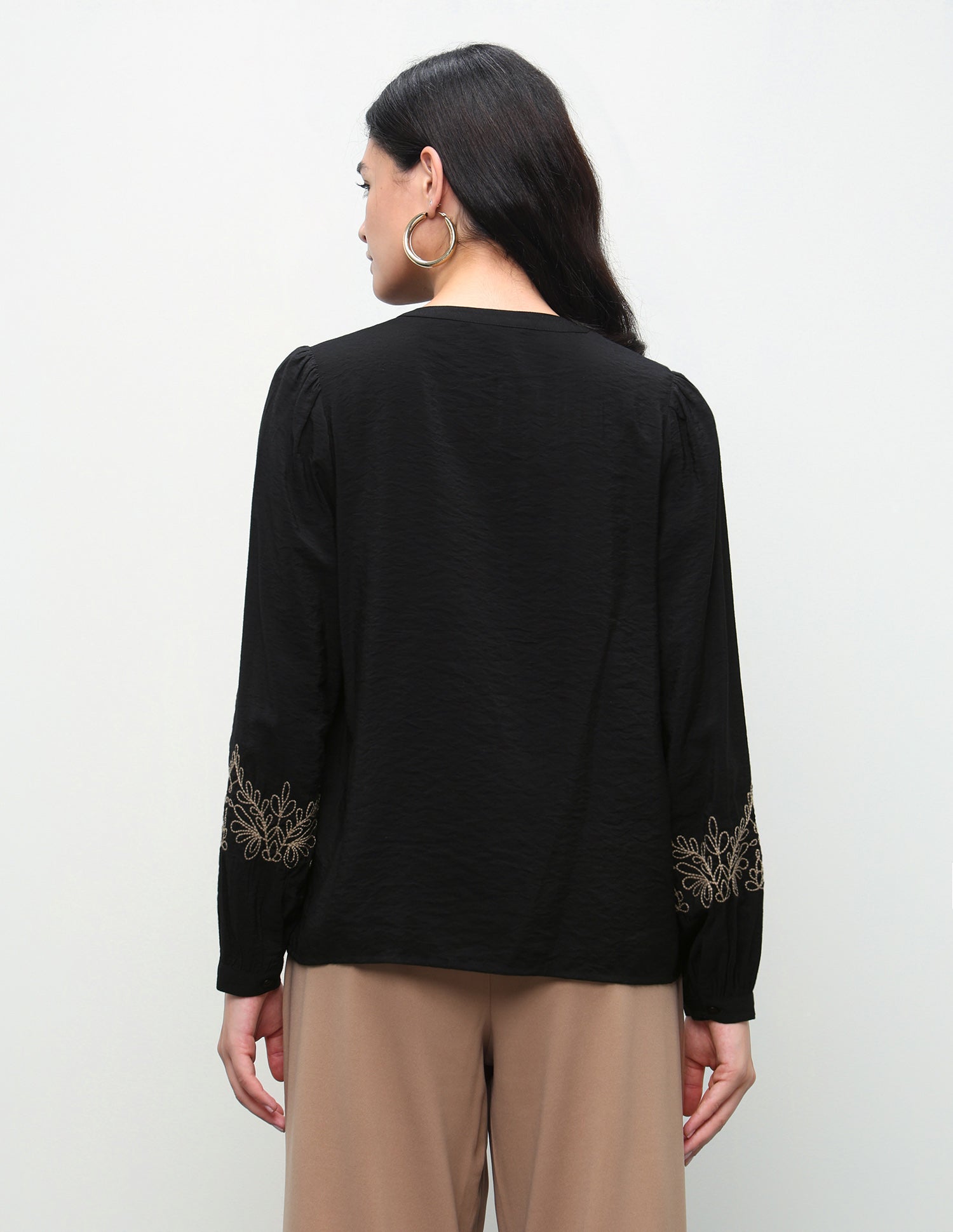 Solid Floral Embroidery Regular Fit Top Black - U.S. Polo Assn. India | Large