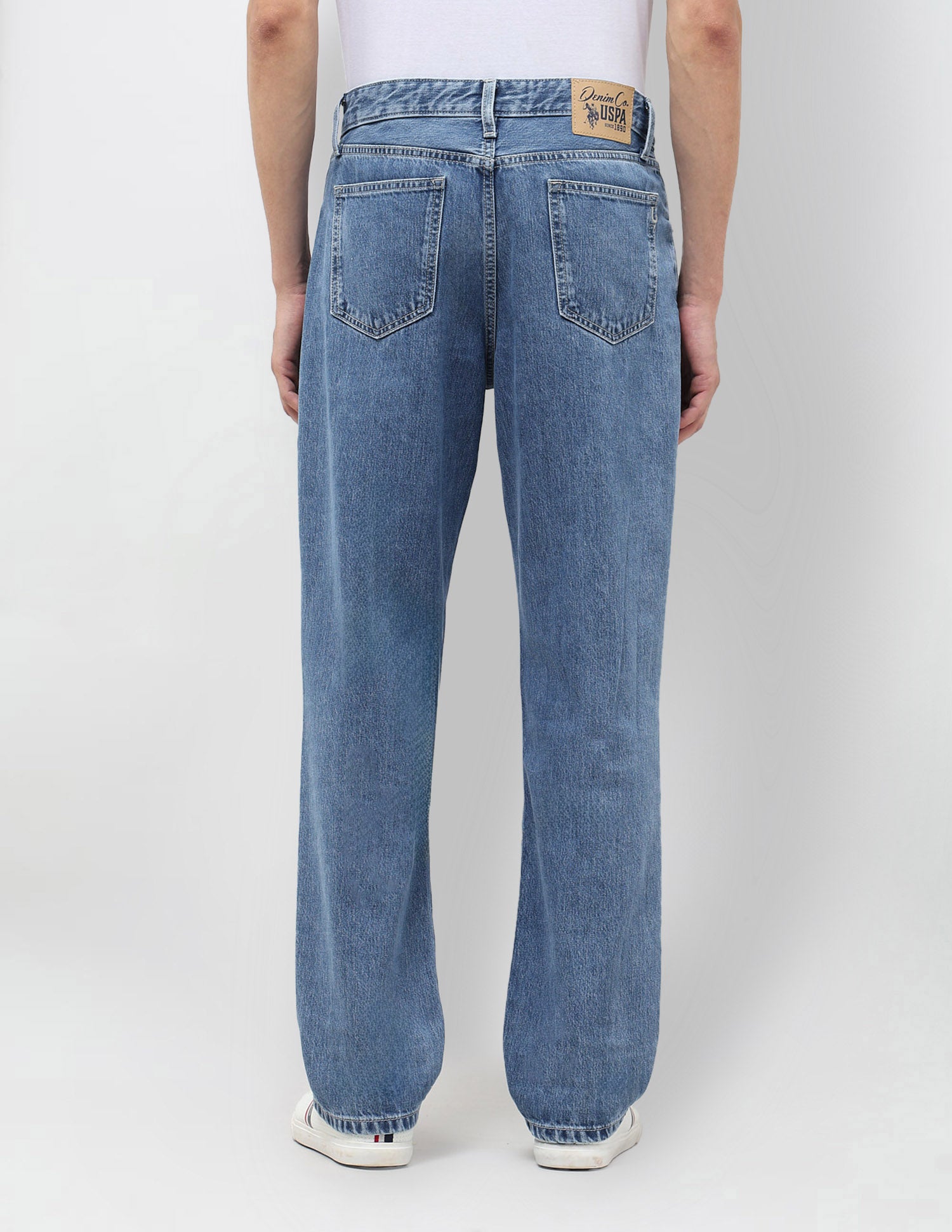 Shawn Relaxed Fit Blue Jeans Light Wash - U.S. POLO ASSN. | Large