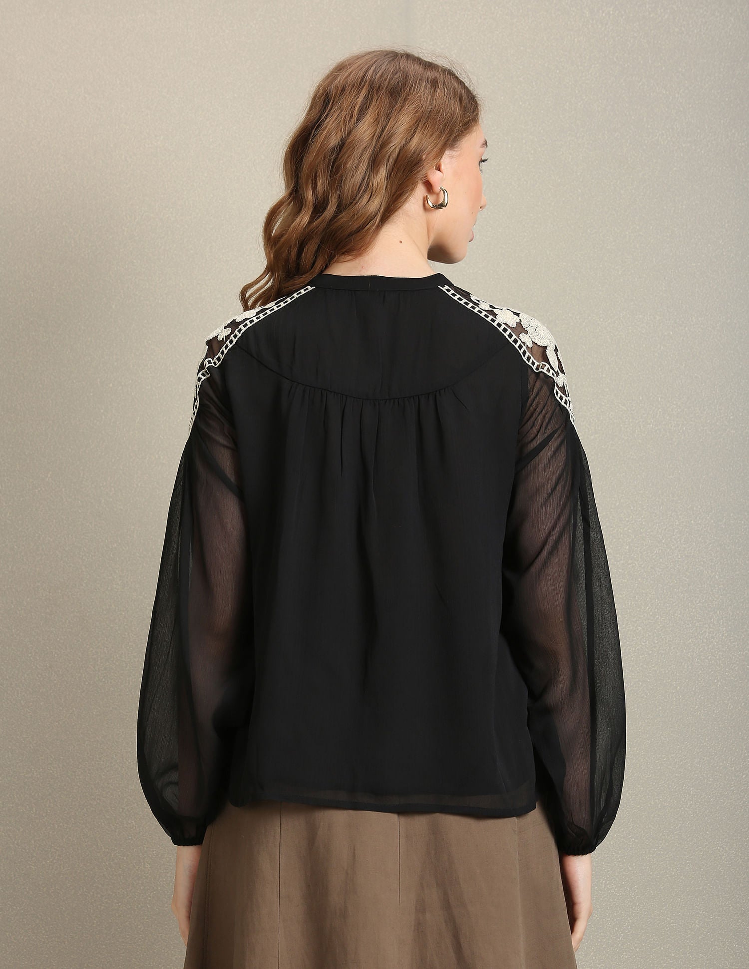 Placement Lace Embroidery Top Black - U.S. POLO ASSN. | Large