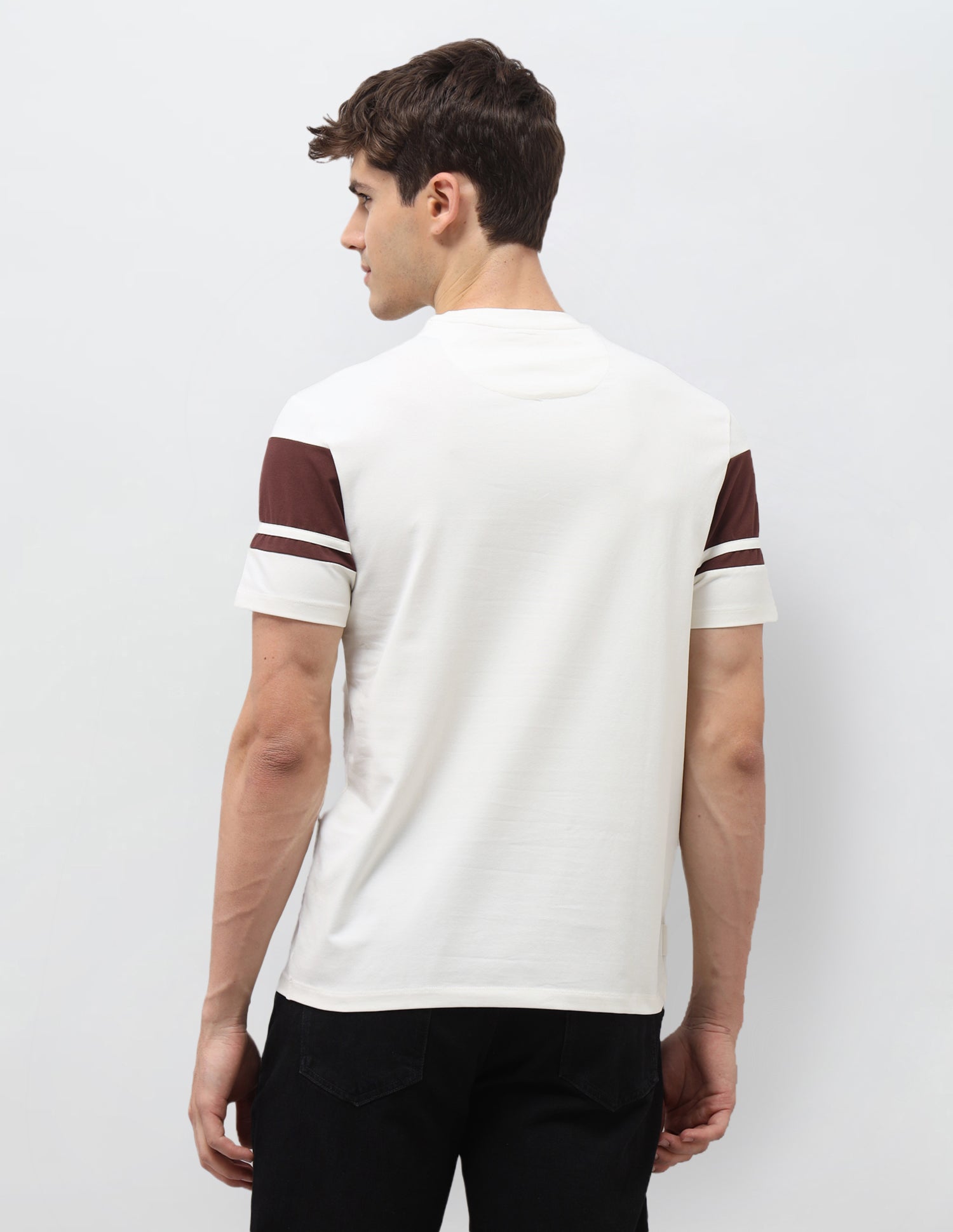 Colourblocked Slim Fit T-Shirt Ivory - U.S. Polo Assn. India | Large