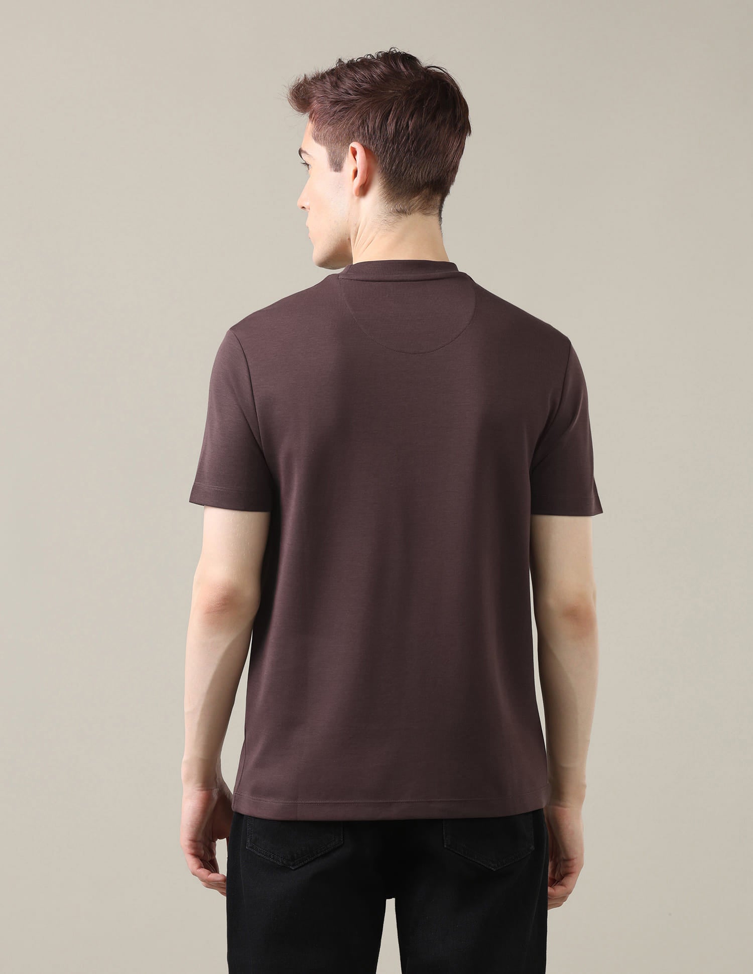 Brand Embossed Slim Fit T-Shirt Brown - U.S. Polo Assn. India | Large