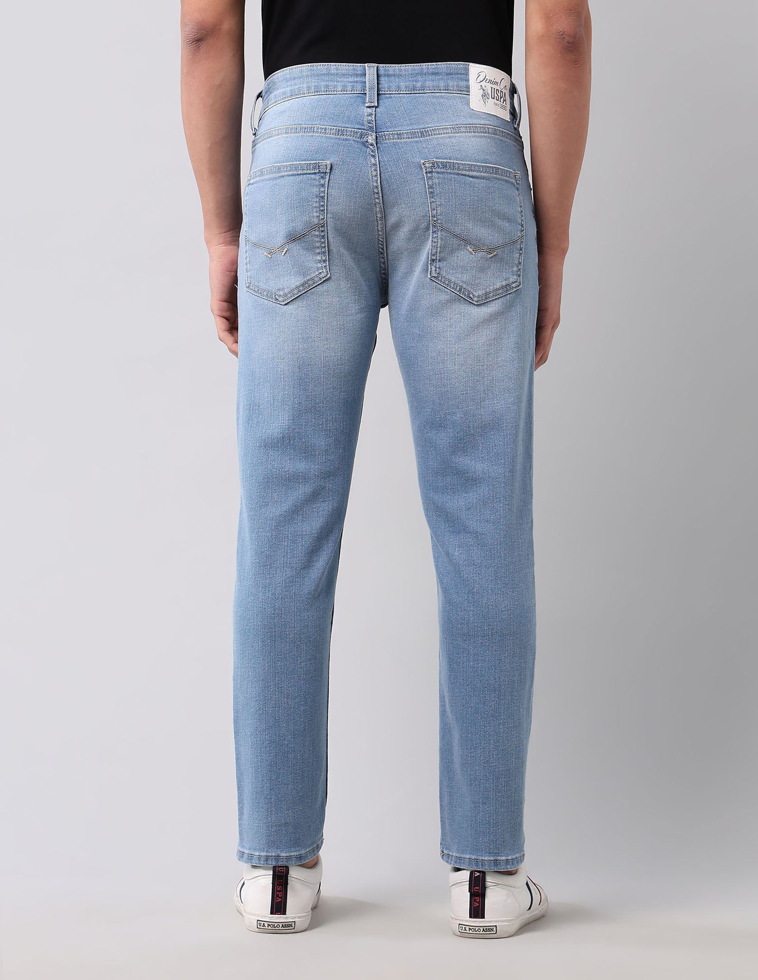 Cole Comfort Fit Blue Vintage Jeans Light Wash - U.S. POLO ASSN. | Large