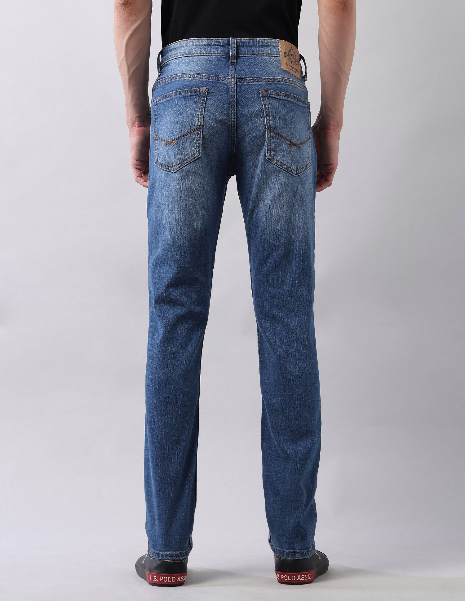 Brandon Slim Tapered Fit Blue Jeans Blue - U.S. POLO ASSN. | Large